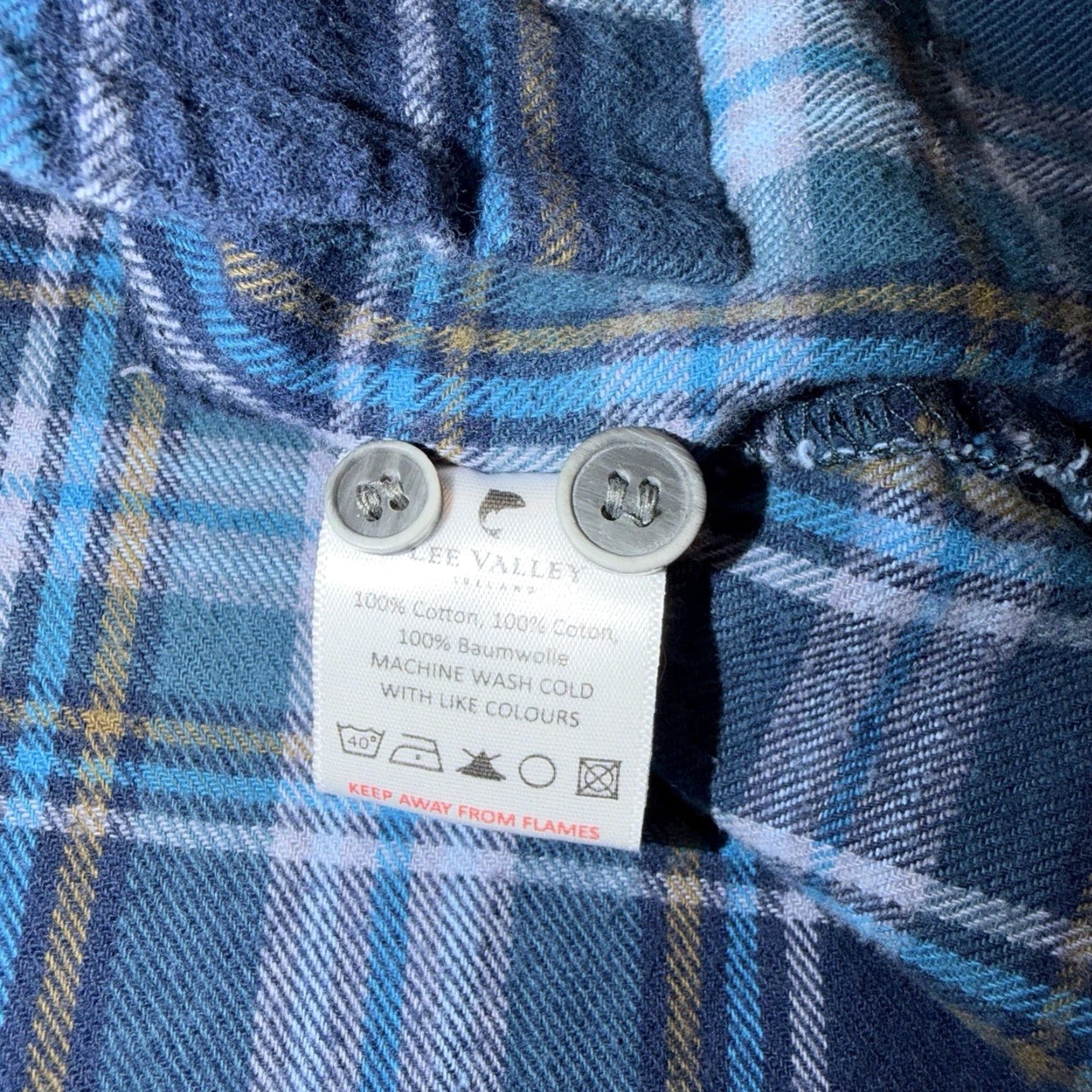 Lee Lee Valley Ireland Blue Plaid Flannel Shirt Men’s Size S Regular Button-Up Long Sleeve Cotton Fall Winter Pockets Classic Outdoor Mens Size US S / EU 44-46 / 1 - 6 Thumbnail