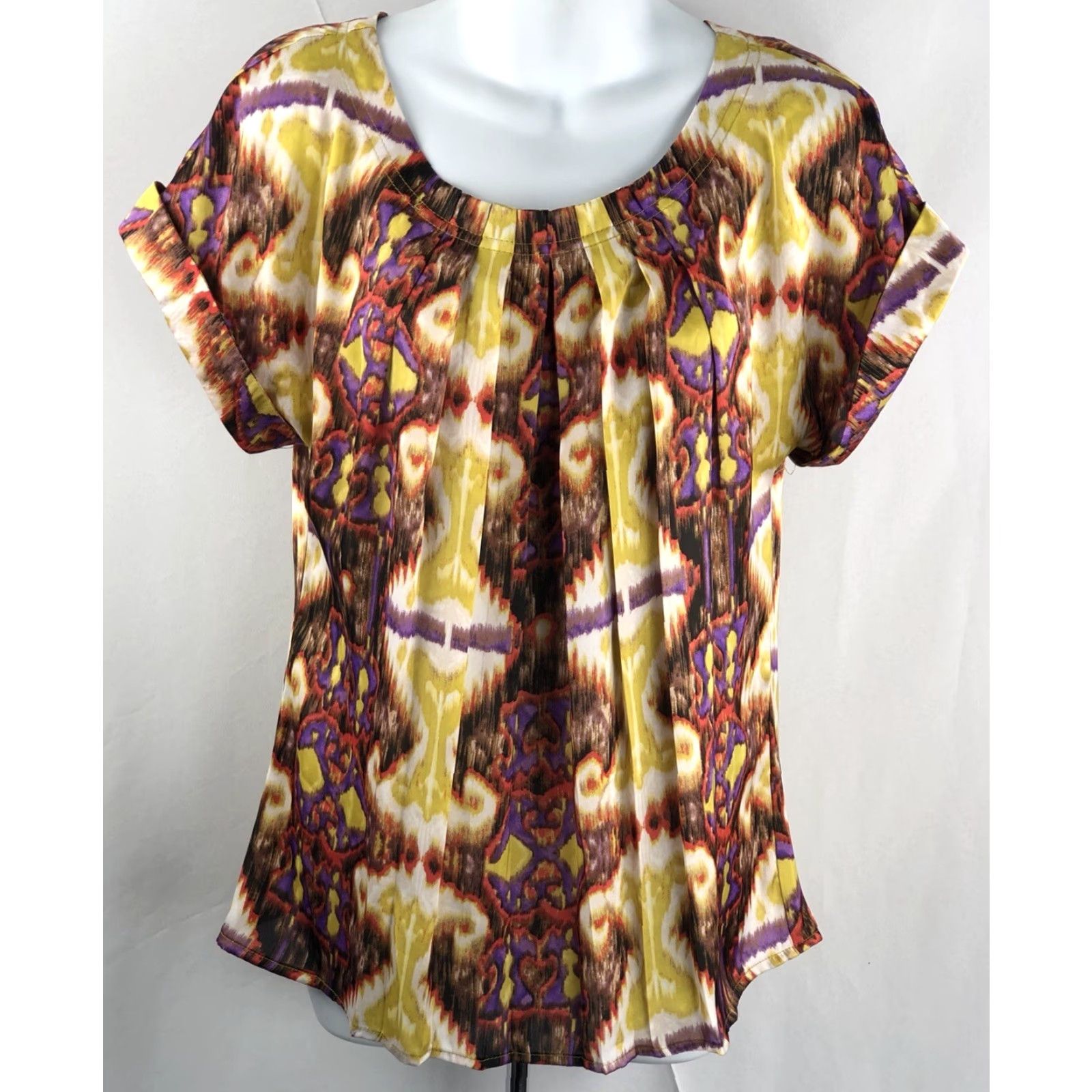 Essentials Essentials BoHo satin top L purple/yellow mod print pleated Neck Cuff ShortSleeve Retro Geometric Multicolor Women Blouse Size L / US 10 / IT 46 - 5 Thumbnail