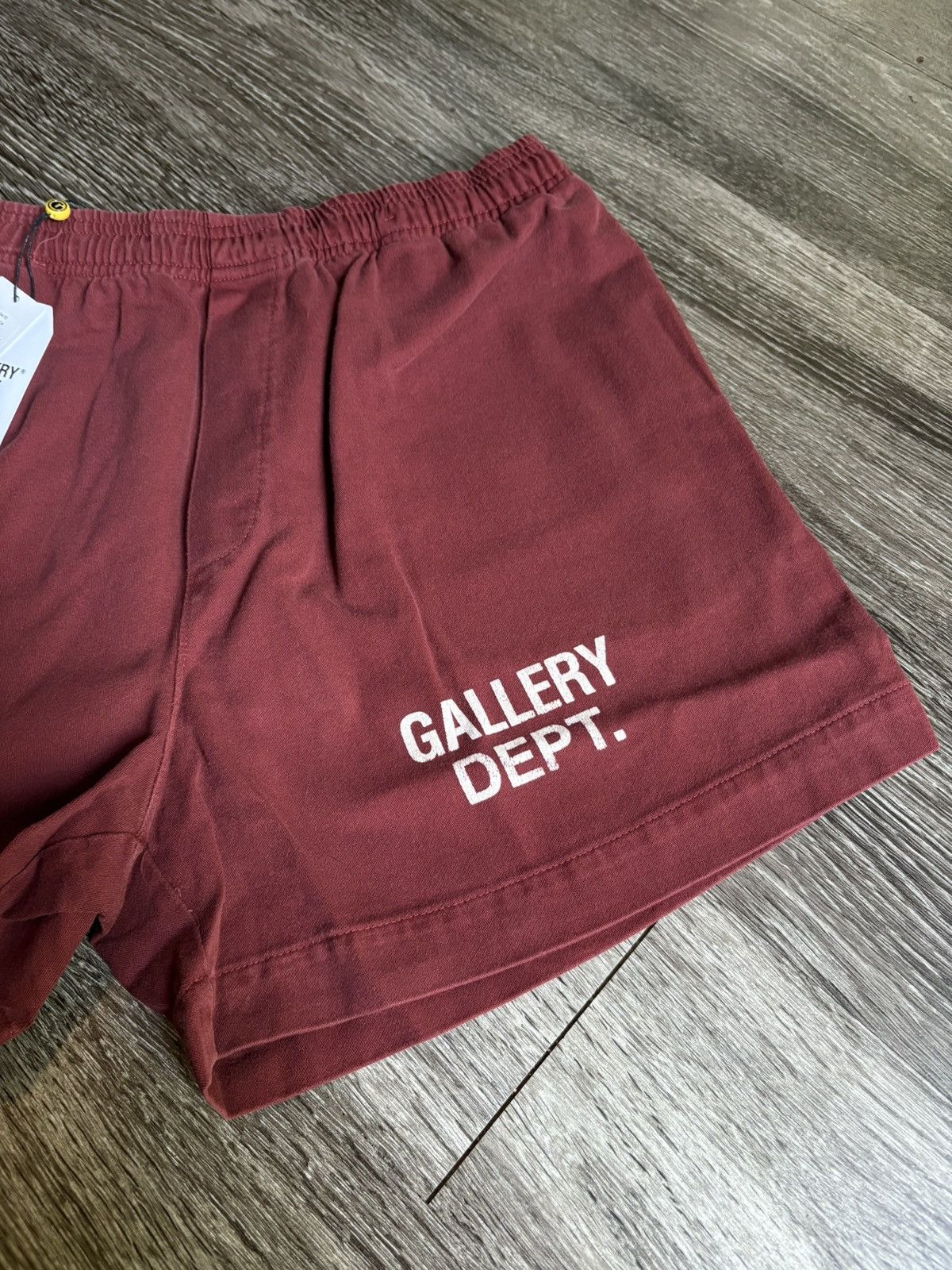 Gallery Dept. Gallery Dept. Maroon Zuma Shorts Size US 33 - 2 Thumbnail