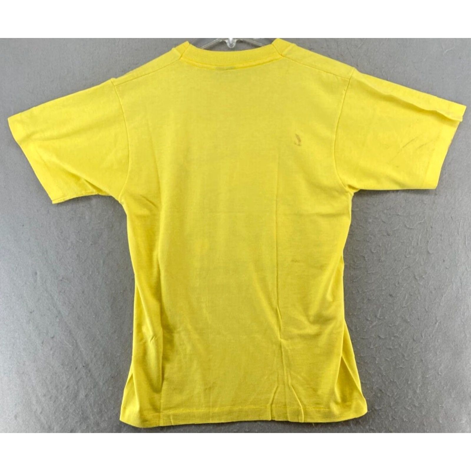 Vintage VINTAGE John Deere Men's T-Shirt M Yellow Graphic USA 90s Crew Neck All Seasons Size US M / EU 48-50 / 2 - 7 Thumbnail