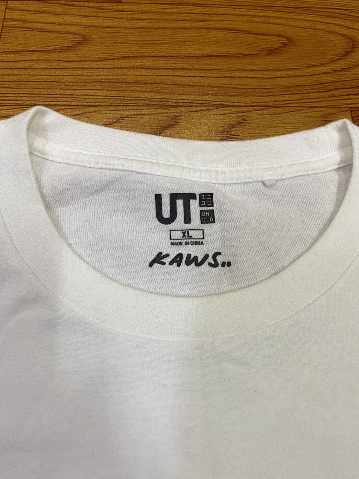Japanese Brand × Uniqlo Kaws Elmo x Uniqlo Tee Size US L / EU 52-54 / 3 - 3 Thumbnail