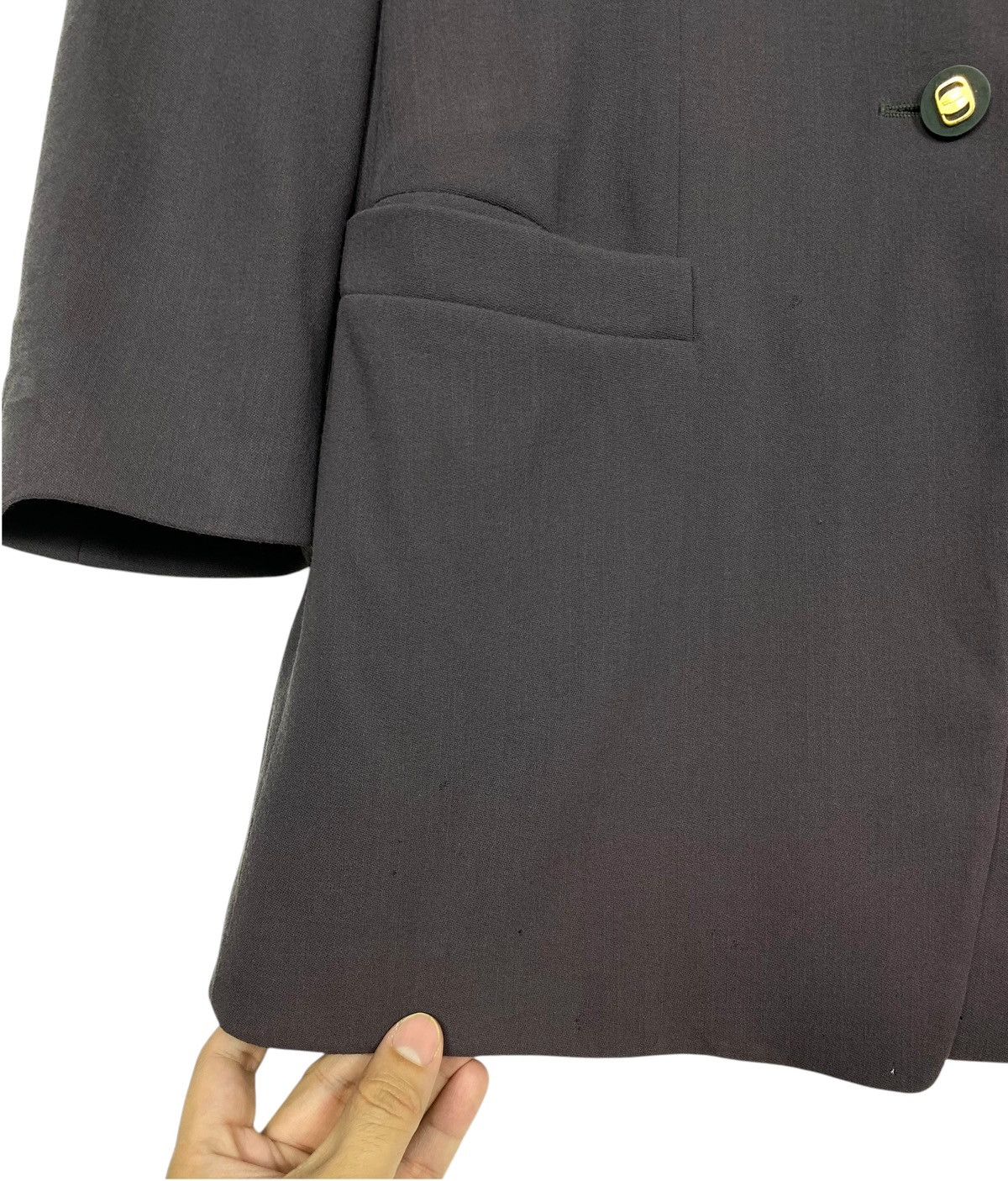 Salvatore Ferragamo Rare‼️ Vintage Salvatore Ferragamo Coat Made in Italy Size M / US 6-8 / IT 42-44 - 8 Thumbnail
