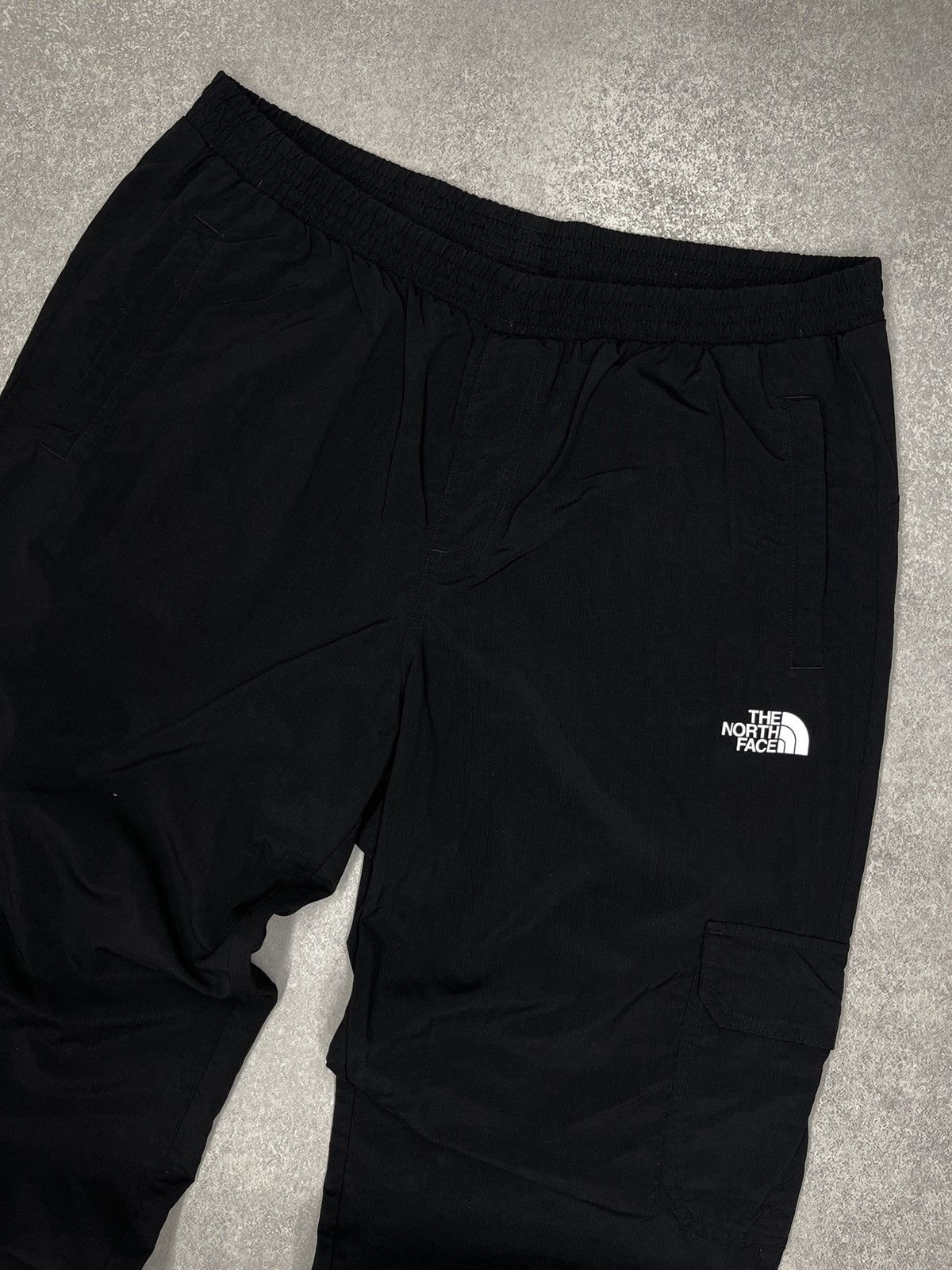 The North Face The North Face Nylon Cargo Pants Black Outdoor Gorpcore Size 36" / US 14 / IT 50 - 3 Thumbnail