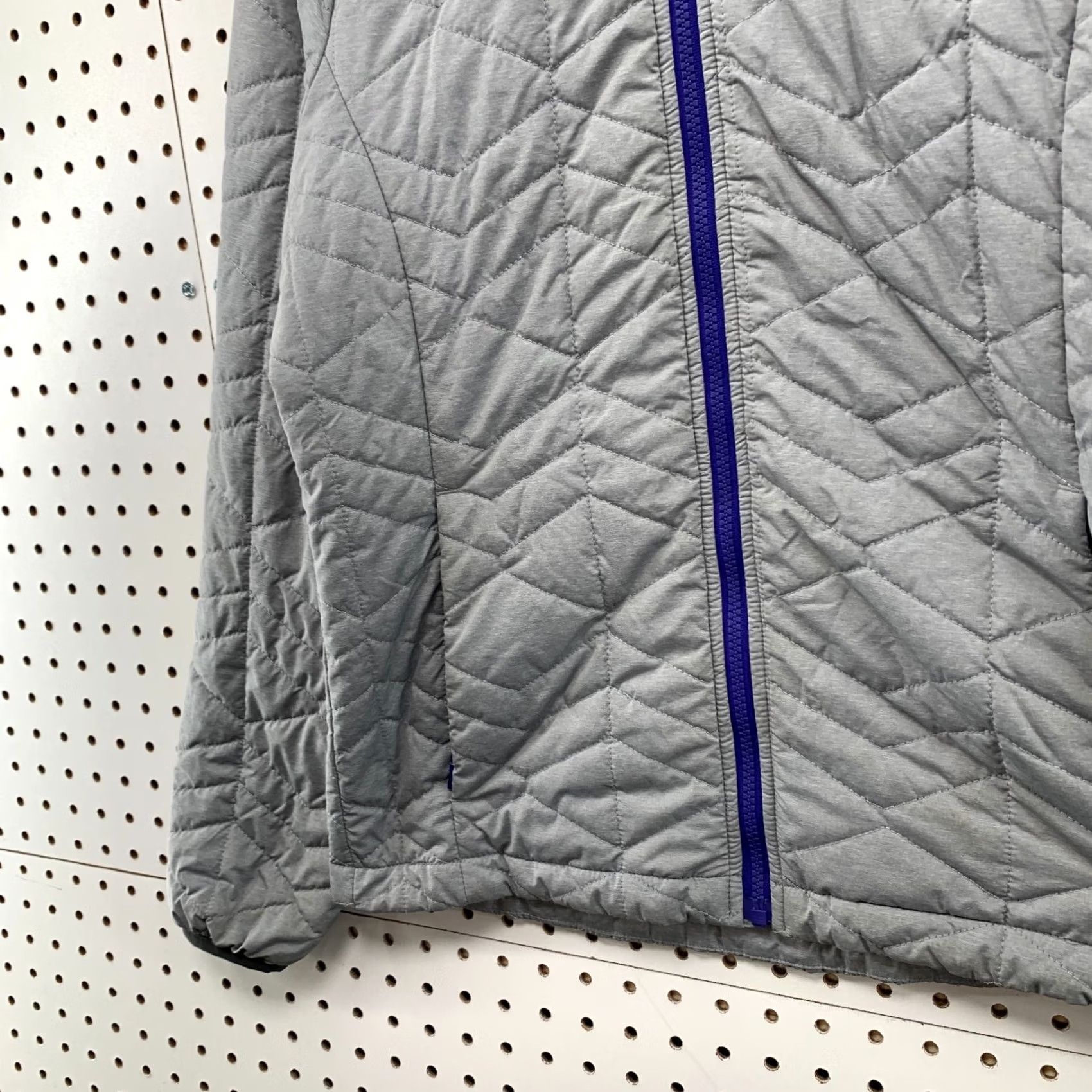 The North Face The North Face Jacket Womens Small Gray Puffer Liner Full Zip Size S / US 4 / IT 40 - 7 Thumbnail