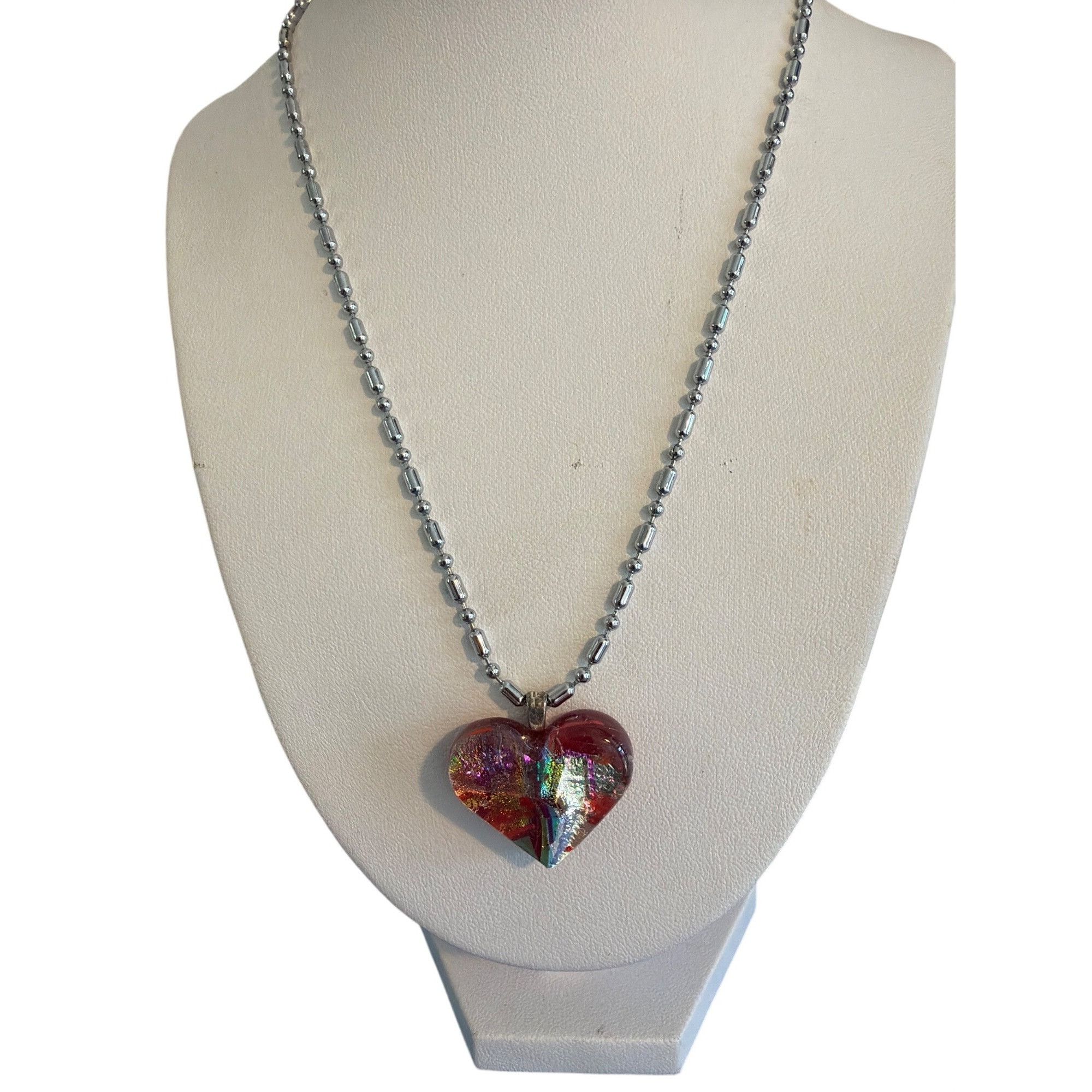 Other Vtg Dichroic Glass Heart Pendant Necklace Silver Tone Ball B Size ONE SIZE - 1 Thumbnail