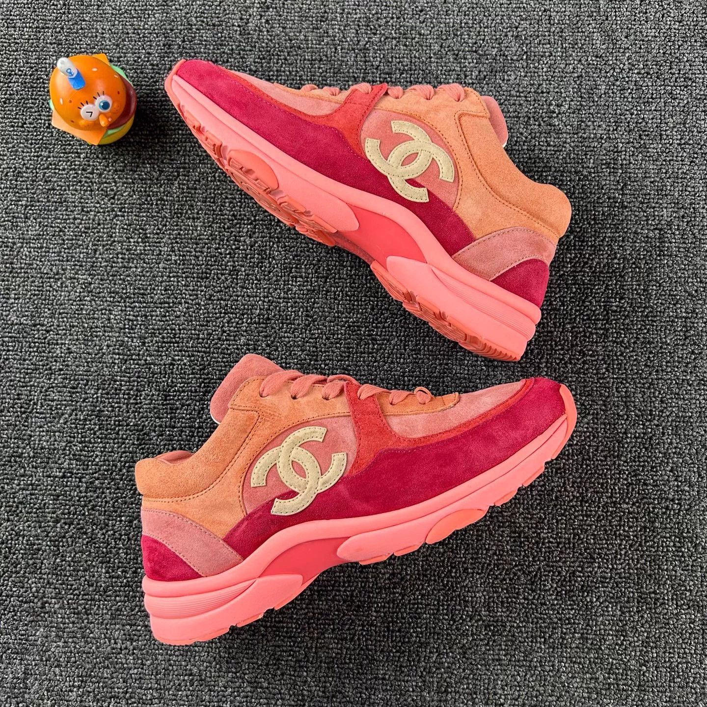 Chanel Chanel Red CC Logo Sneakers Women's 37.5 Like New Size US 6.5 / IT 36.5 - 4 Thumbnail