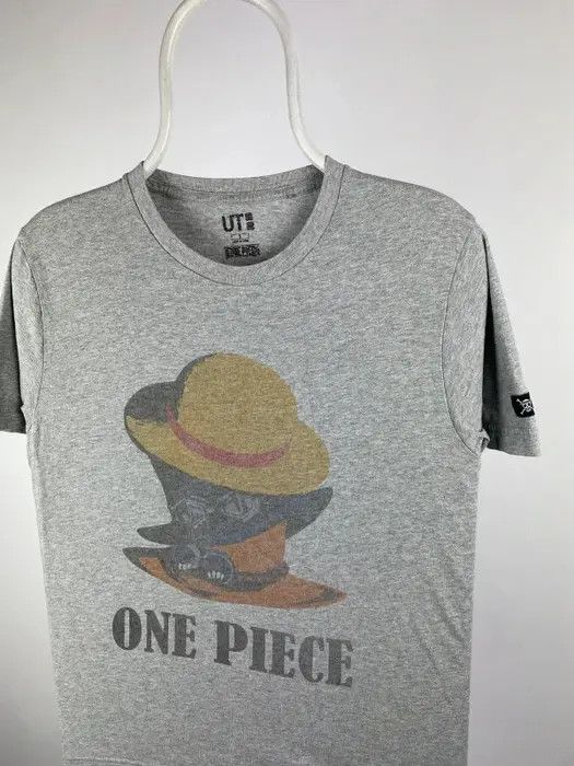 Anime One piece T-shirt anima luffy ace soba size small grey Size US S / EU 44-46 / 1 - 2 Thumbnail