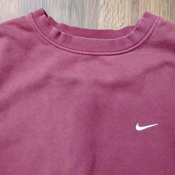 Nike Vintage Y2K Nike Small Swoosh Crewneck Sweatshirt Red Size US M / EU 48-50 / 2 - 1 Thumbnail