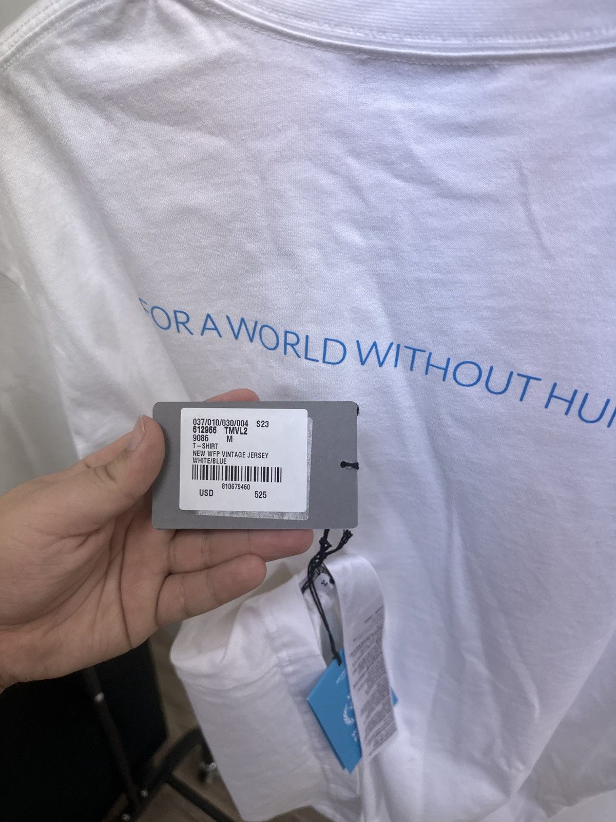 Balenciaga Balenciaga White/Blue Tee Shirt World Food Programme Size US M / EU 48-50 / 2 - 4 Thumbnail