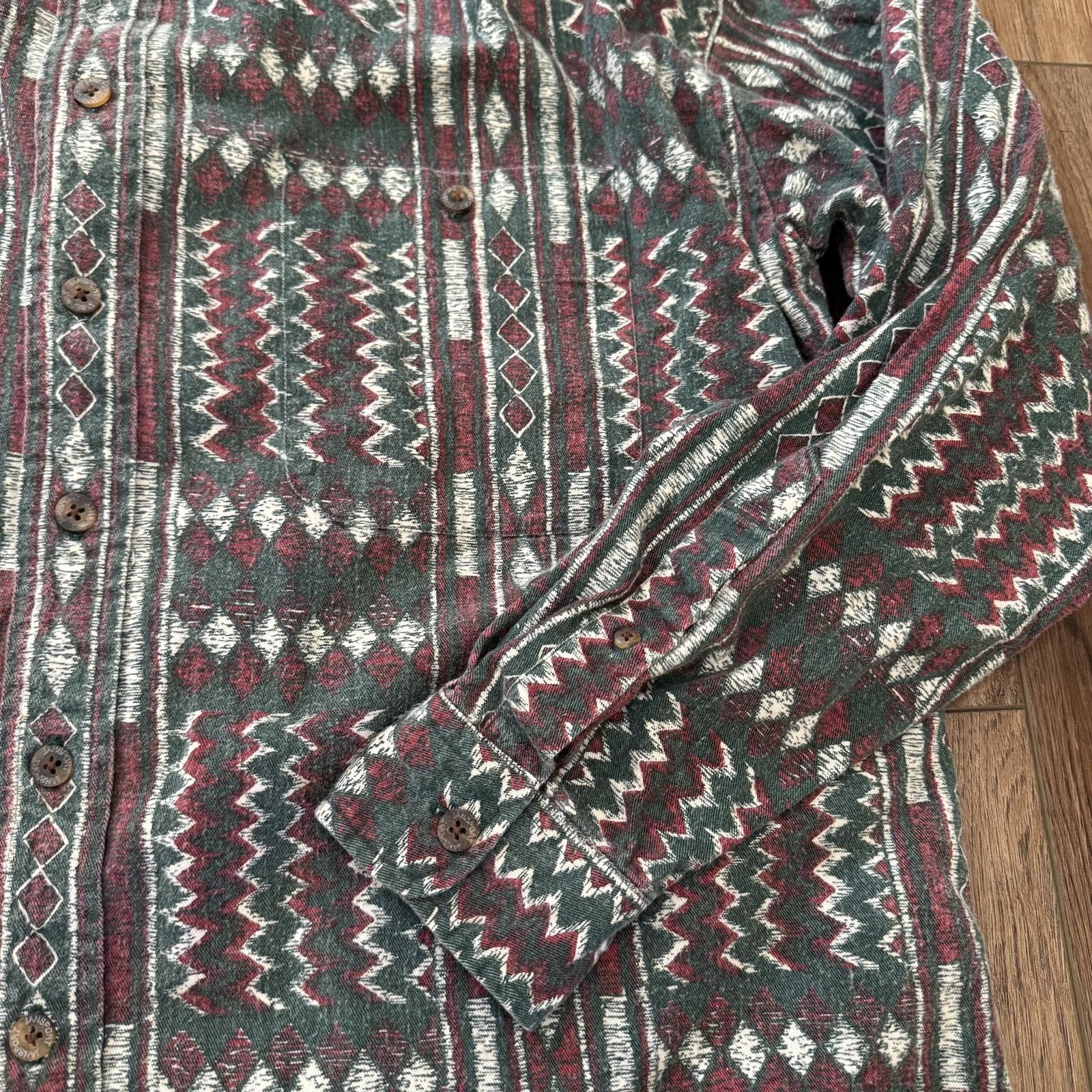 Jansport Vintage 90s Jansport Geometric Aztec Flannel Shirt L RARE Size US L / EU 52-54 / 3 - 5 Thumbnail
