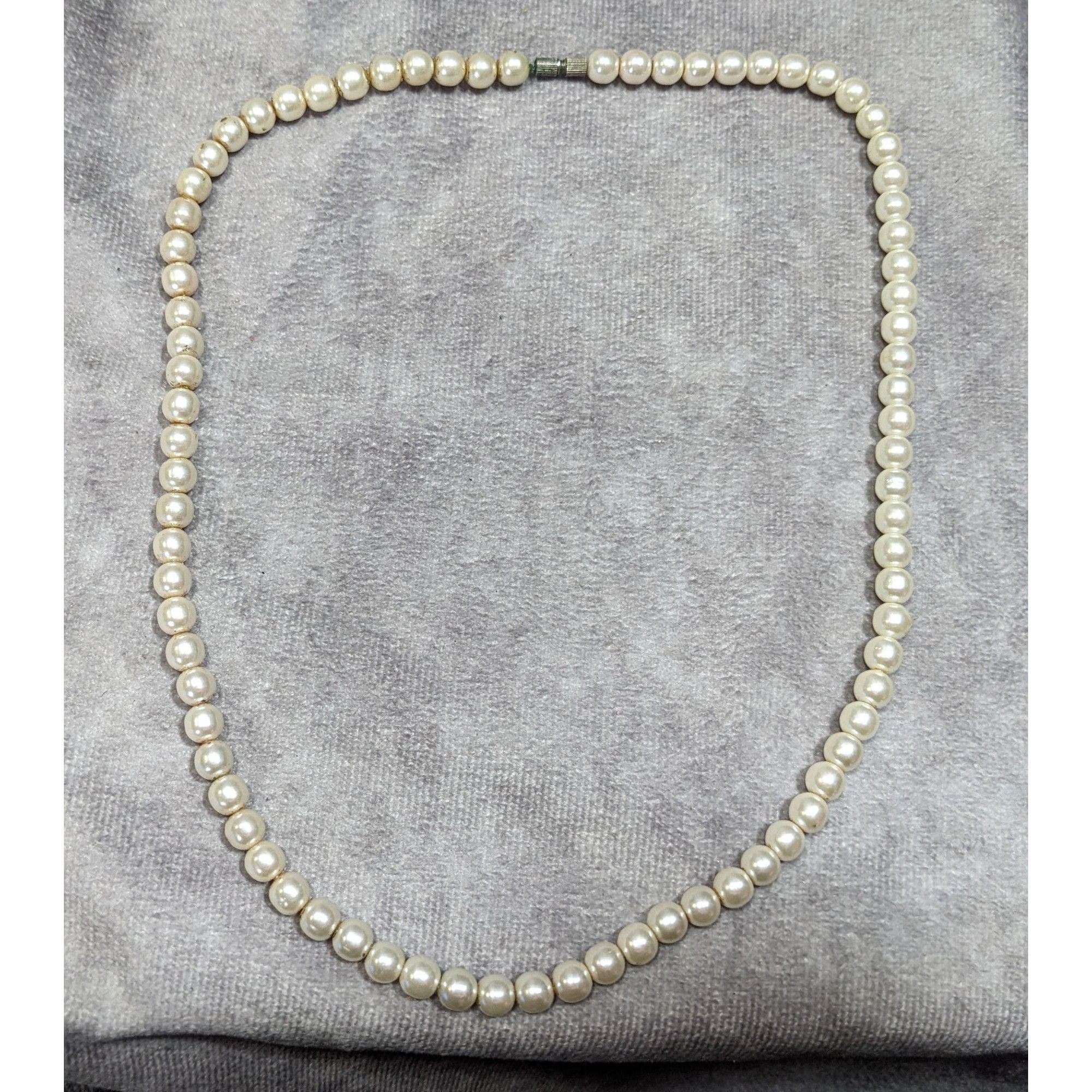 Other Classic Versatile Faux Pearl Beaded Necklace Size ONE SIZE - 6 Thumbnail