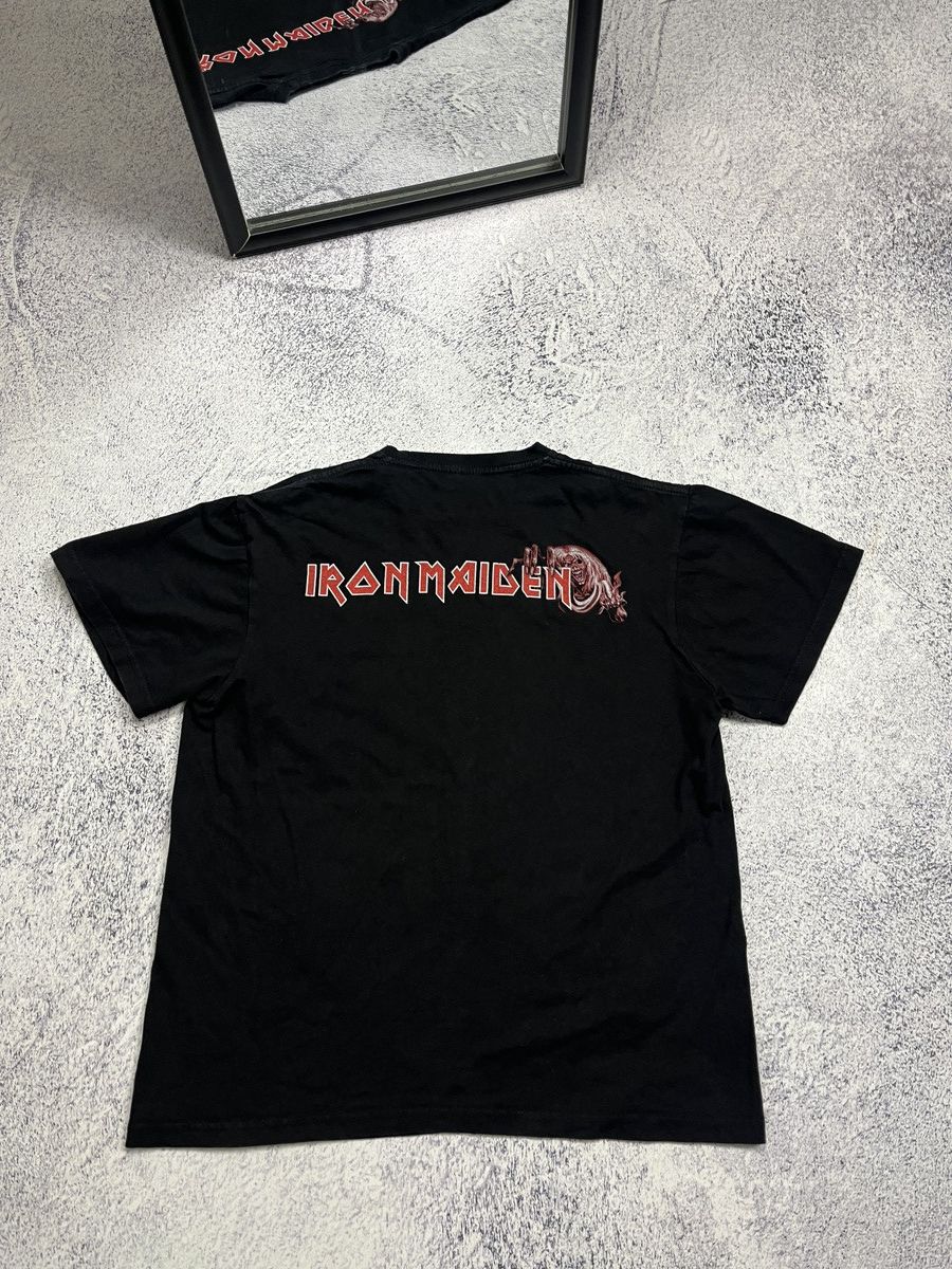 Band Tees Iron Maiden Benjamin Breeg Grave Big Logo Graphic T-Shirt Size US M / EU 48-50 / 2 - 7 Thumbnail