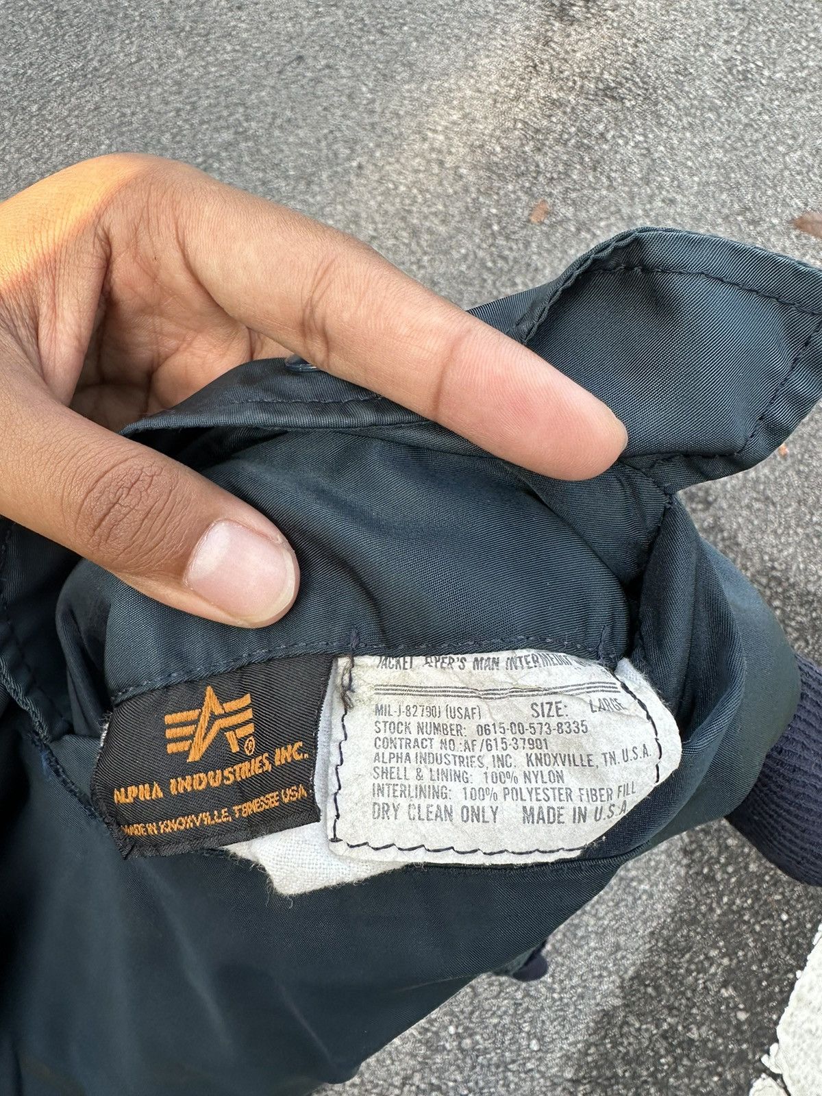 Alpha Industries Vintage MA1 ALPHA INDUSTRIES Man Intermediate BOMBER JACKET Size US L / EU 52-54 / 3 - 11 Thumbnail