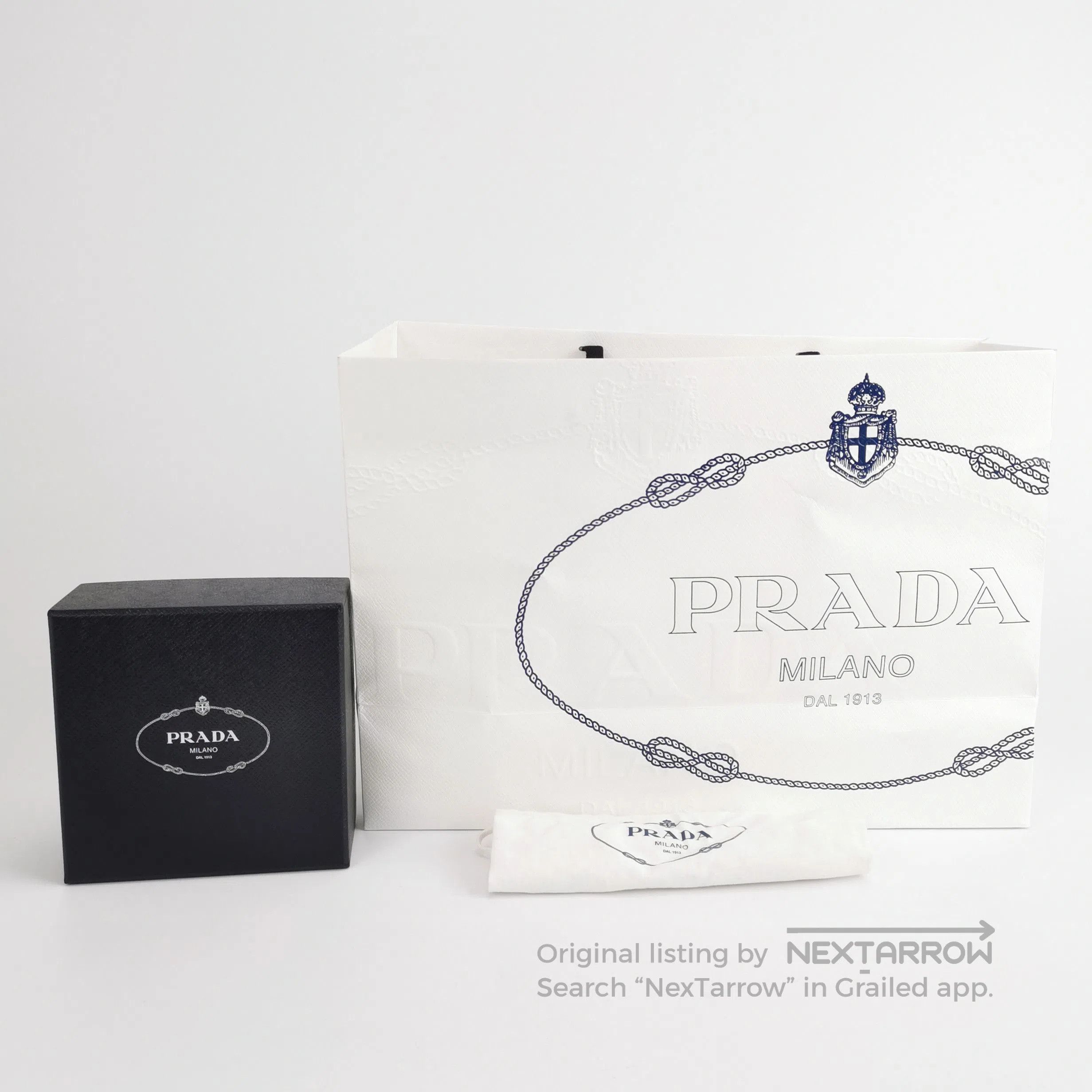 Prada Prada Quilted Belted Hooded Long Sleeve Down Jacket . Size US S / EU 44-46 / 1 - 4 Thumbnail