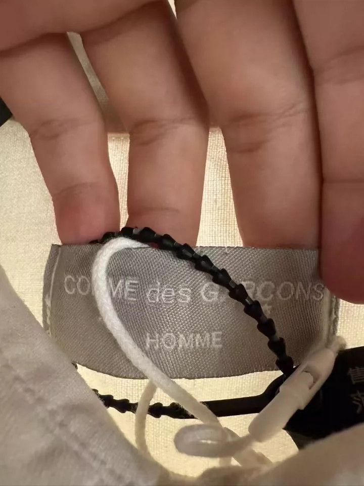 Comme des Garcons Comme des Garcons 2001 misaligned shirt 2504-Nextarrow Size US S / EU 44-46 / 1 - 3 Thumbnail