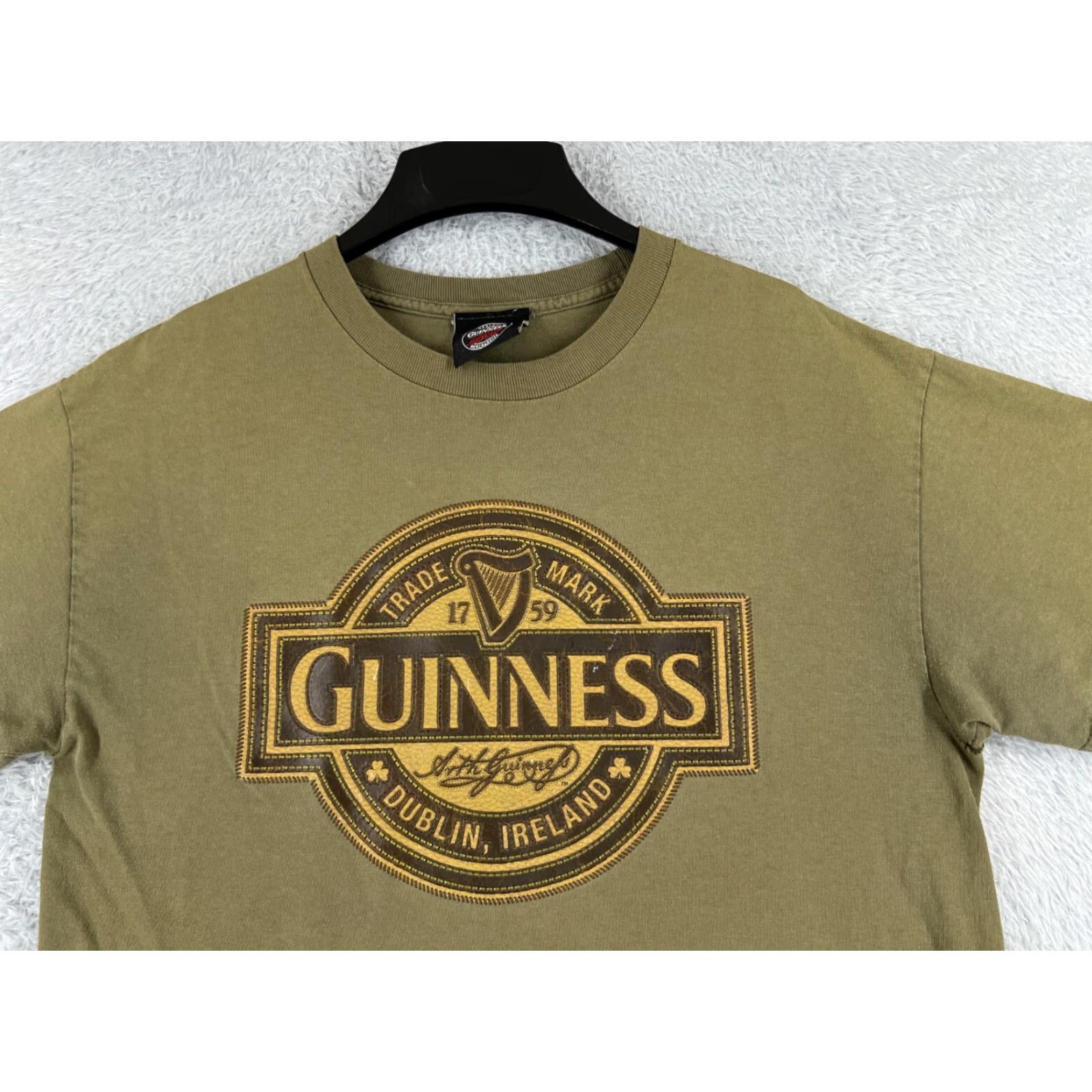 Vintage Guinness Shirt Men Adult Medium Green Short Sleeve Crew Neck Logo Beer Shirt Size US M / EU 48-50 / 2 - 4 Thumbnail