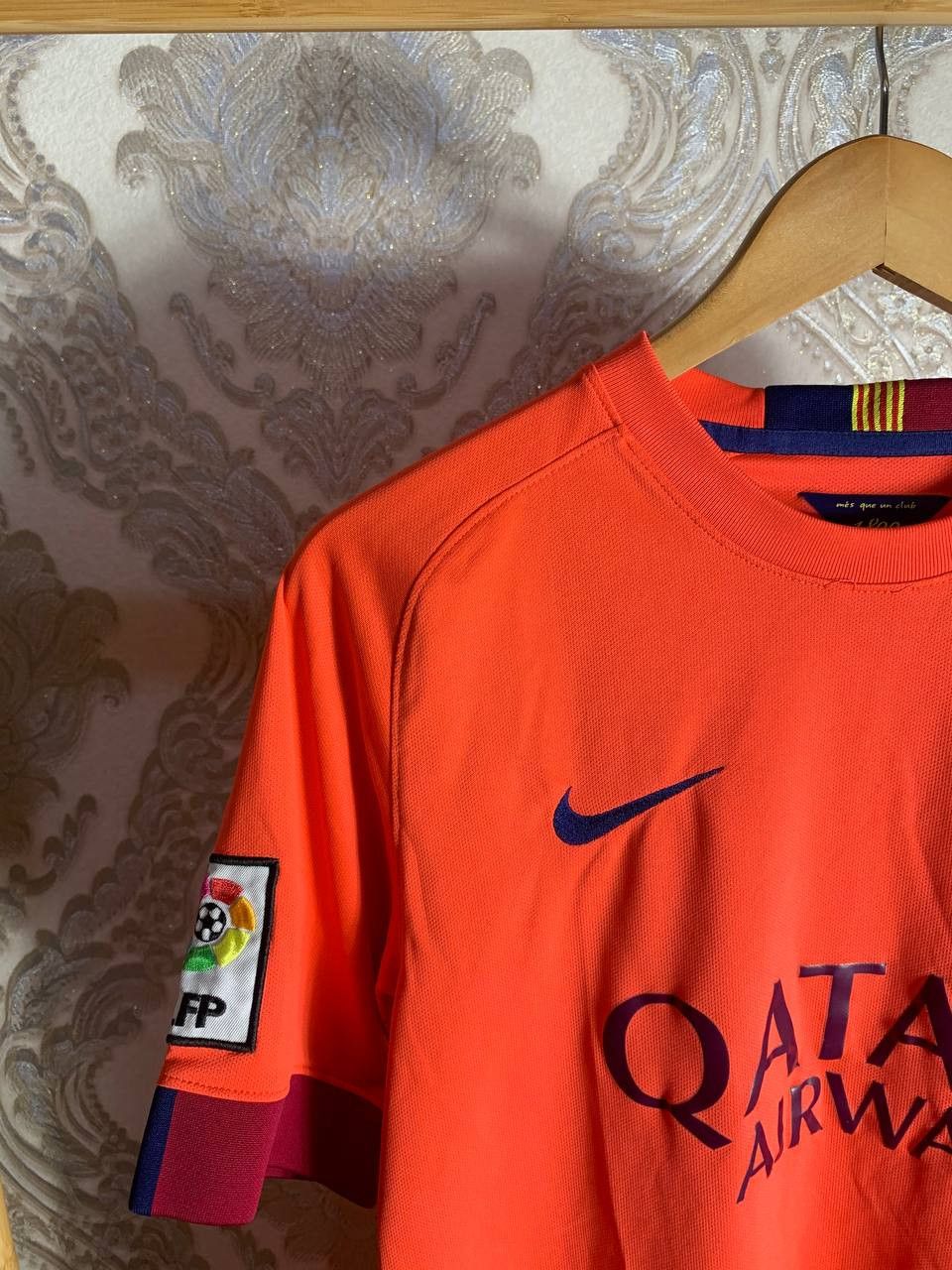 Nike Vintage Nike FC Barcelona Spain Soccer Jersey Retro Y2K Size US M / EU 48-50 / 2 - 4 Thumbnail