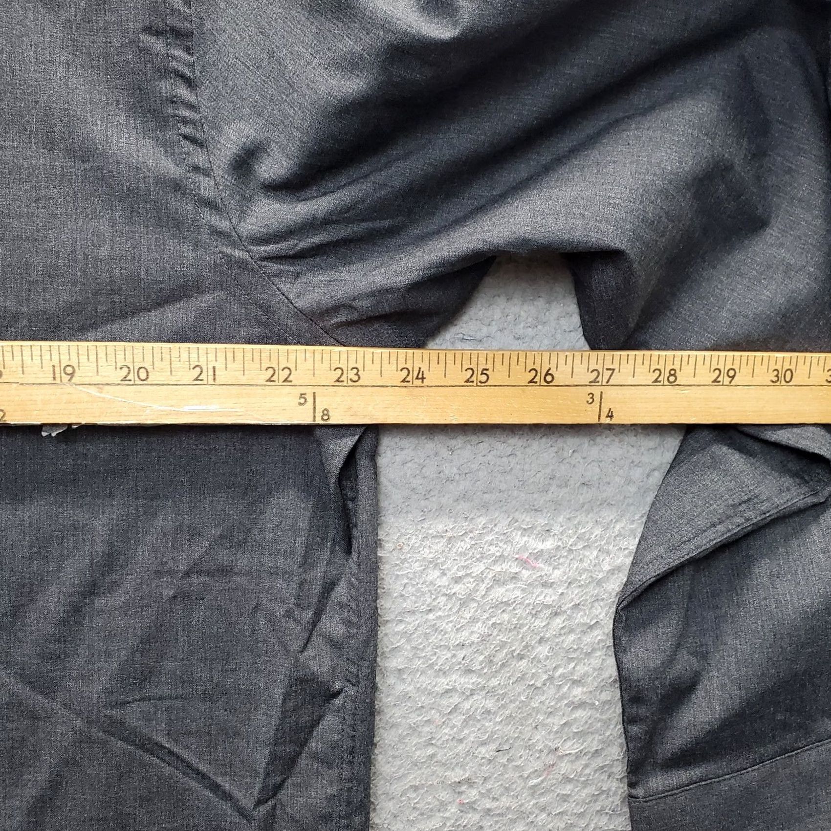 Van Heusen Van Heusen Dress Shirt Mens XL Charcoal Gray Slim Stretch Comfort Performance Size 46R - 4 Thumbnail