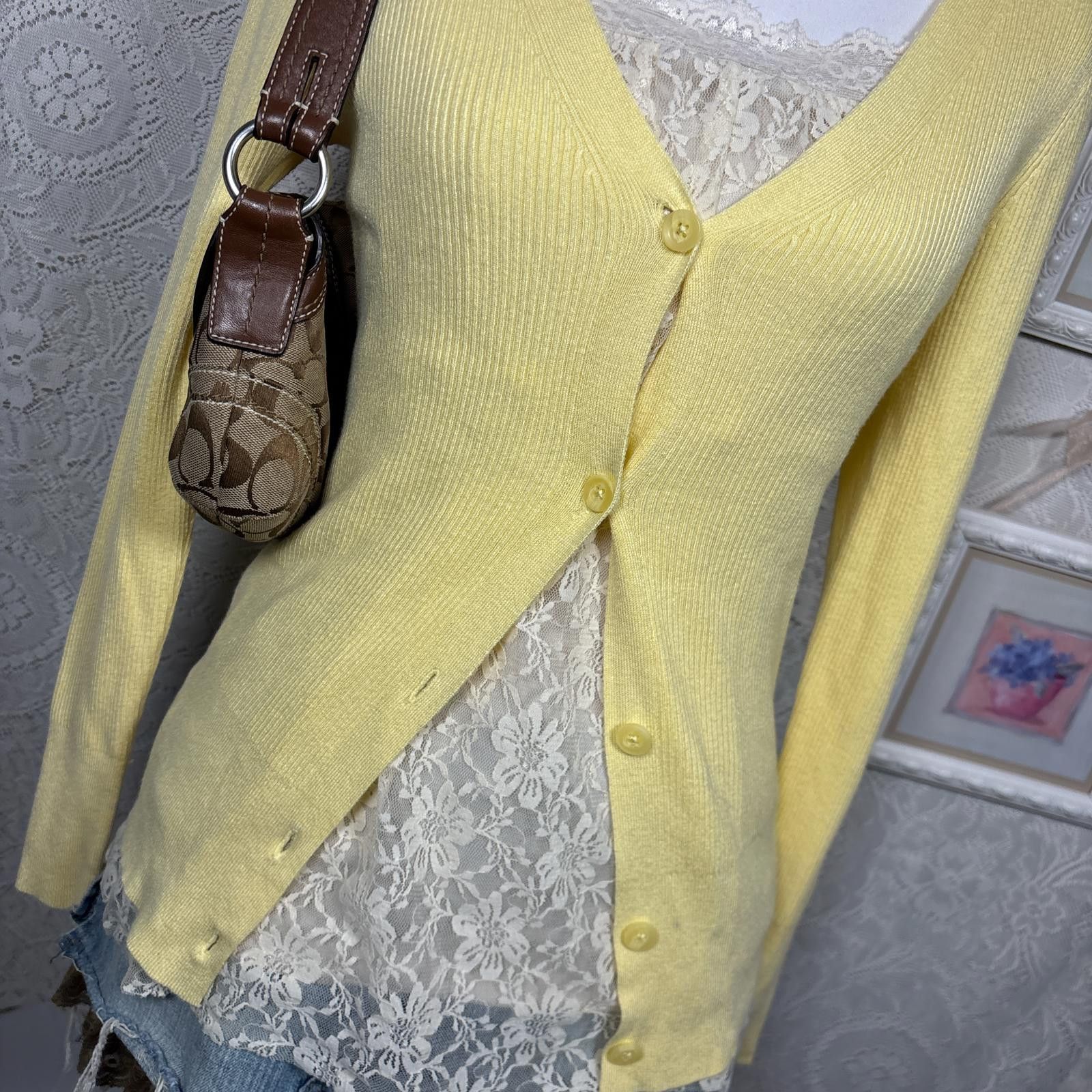 Cartoon Network vintage pastel pale yellow layering cardigan Size XS / US 0-2 / IT 36-38 - 4 Thumbnail