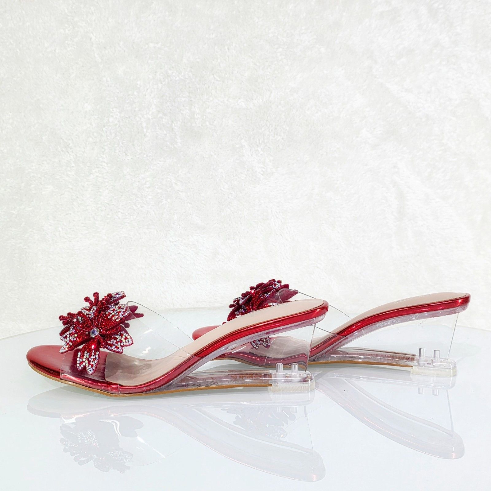 Other Eva Rhinestone Flower Red Slip On 2.5" Wedge Heel Casual Eve Size US 6 / IT 36 - 2 Thumbnail