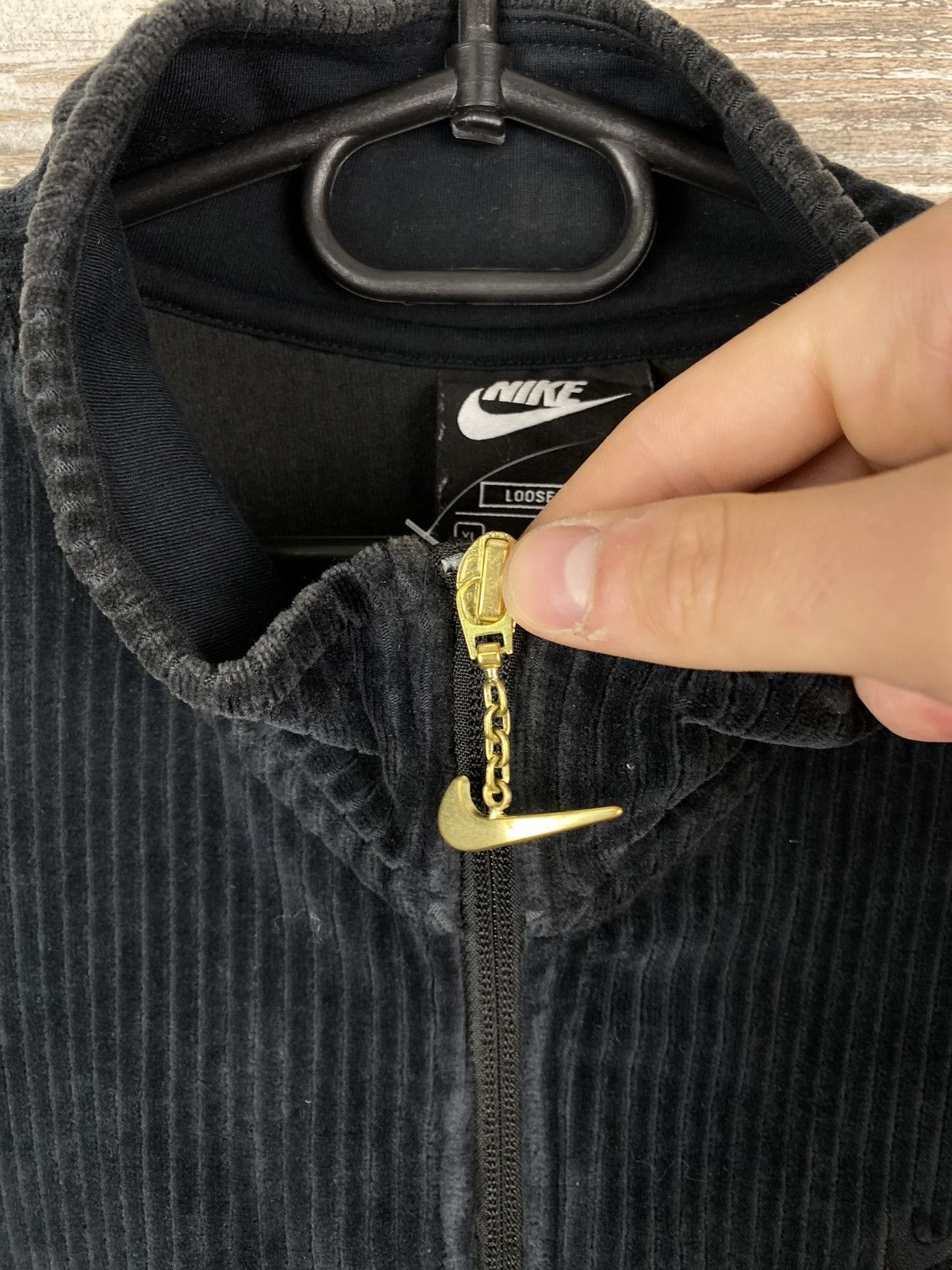Nike Nike Oversized Corduroy Zip Velvet Hoodie Size US XL / EU 56 / 4 - 4 Thumbnail