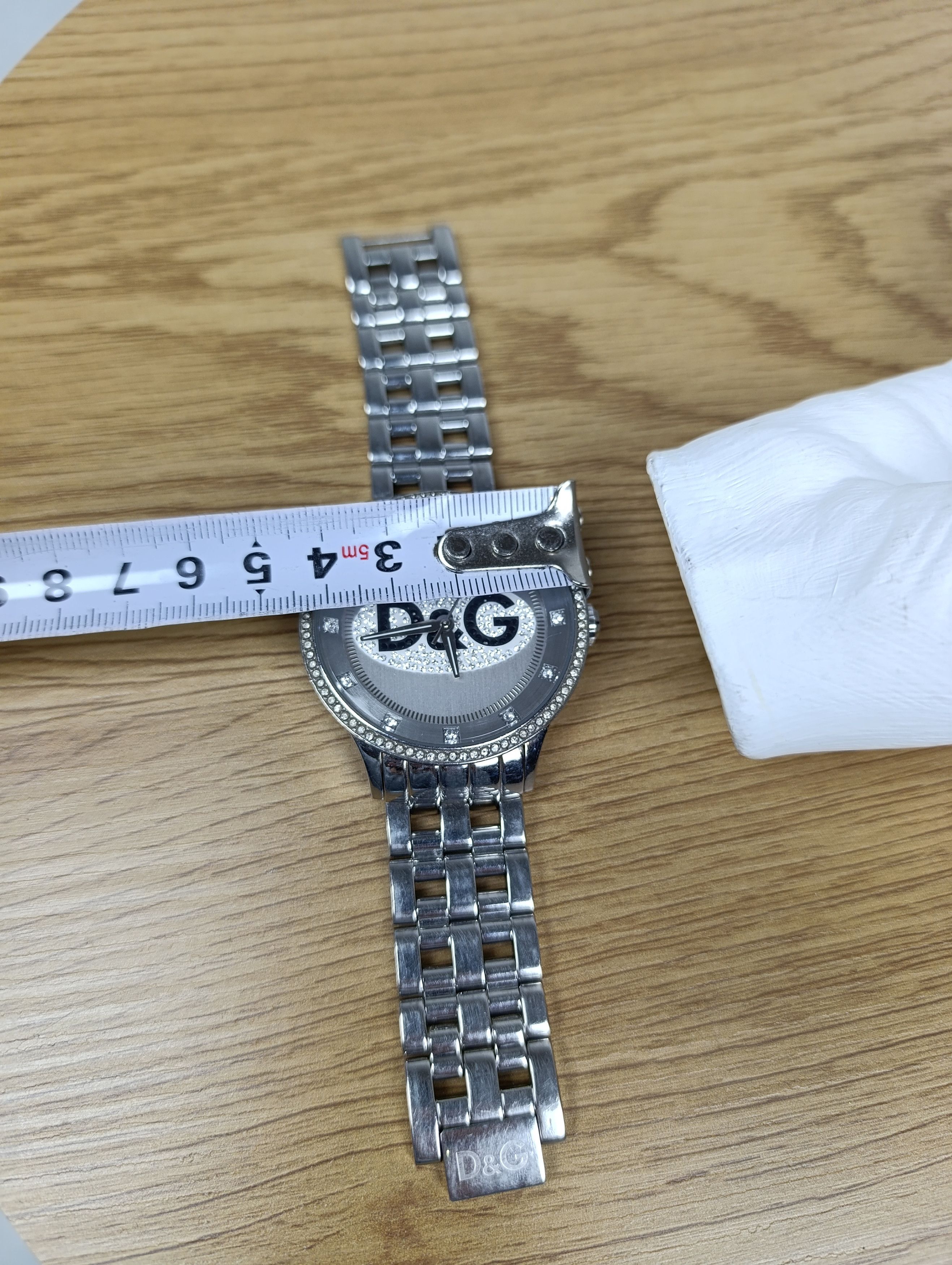 Dolce & Gabbana DOLCE & GABBANA DW0131 LOGO UNISEX CRYSTAL WATCH Size ONE SIZE - 18 Thumbnail