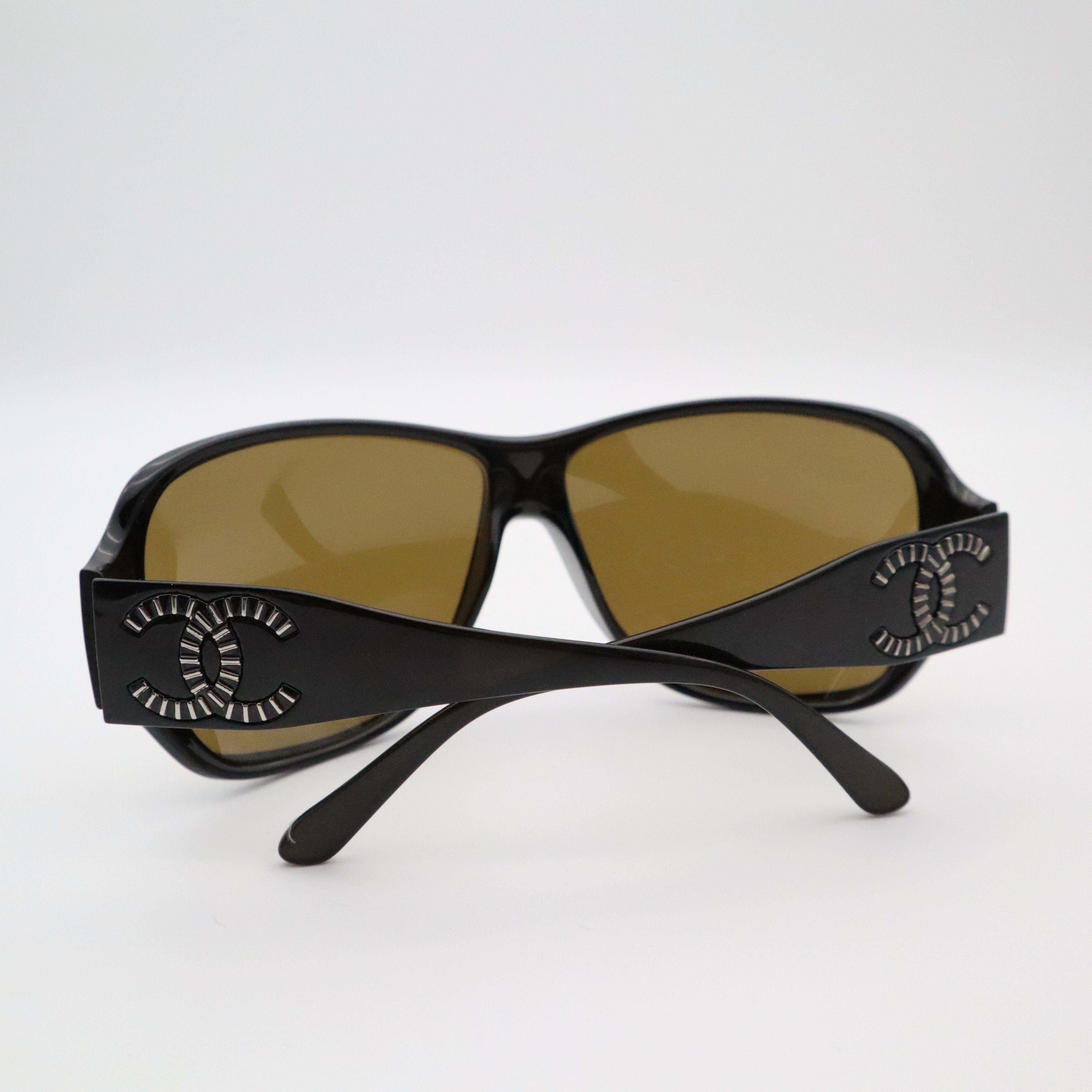 Vintage CHANEL 6025 Sunglasses RARE