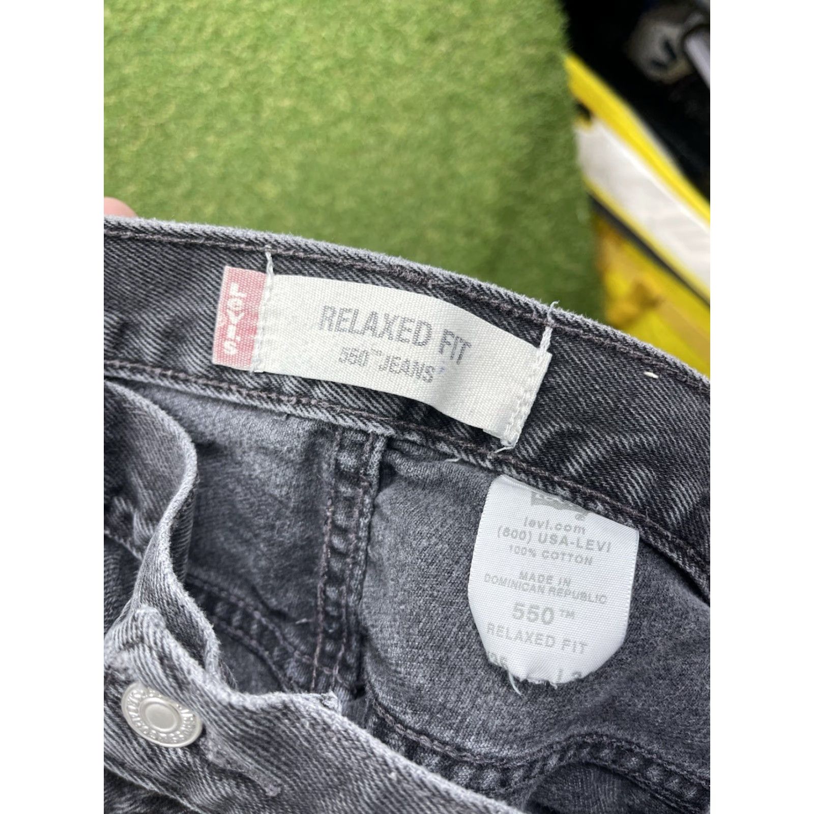Levi's VINTAGE Levi's 550 Jeans Mens 36x32 Black 90s Relaxed Fit Baggy Straight Denim 5-Pocket 36 Adult Mens Levi's 550 90s American Classic Size US 36 / EU 52 - 3 Thumbnail