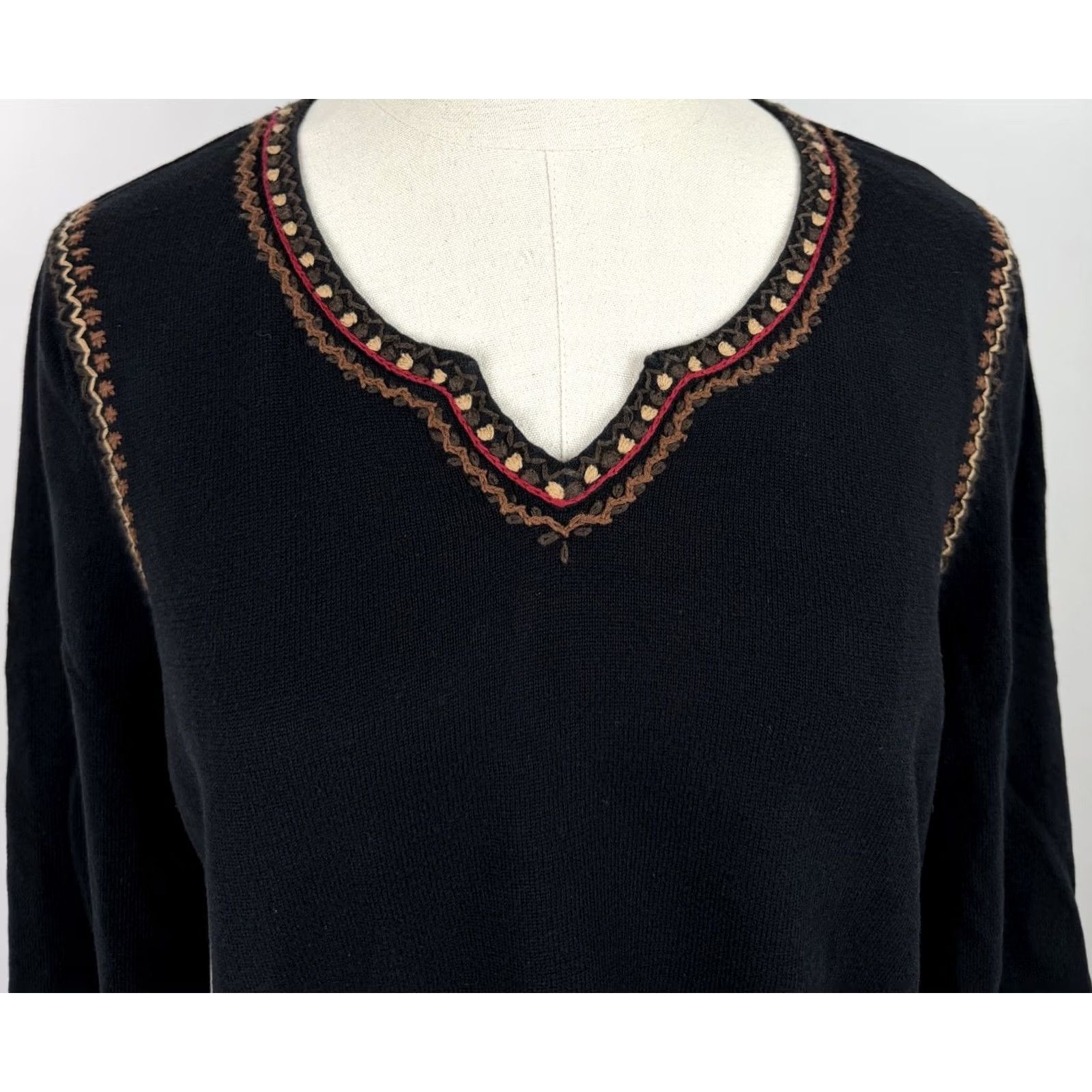 Vintage VINTAGE Harold's Shirt Womens L Black Cotton Embroidered 3/4 Sleeve V-Neck Western 90s Bohemian retro Hippie Vintage Womens XL fits like Large Size L / US 10 / IT 46 - 2 Thumbnail