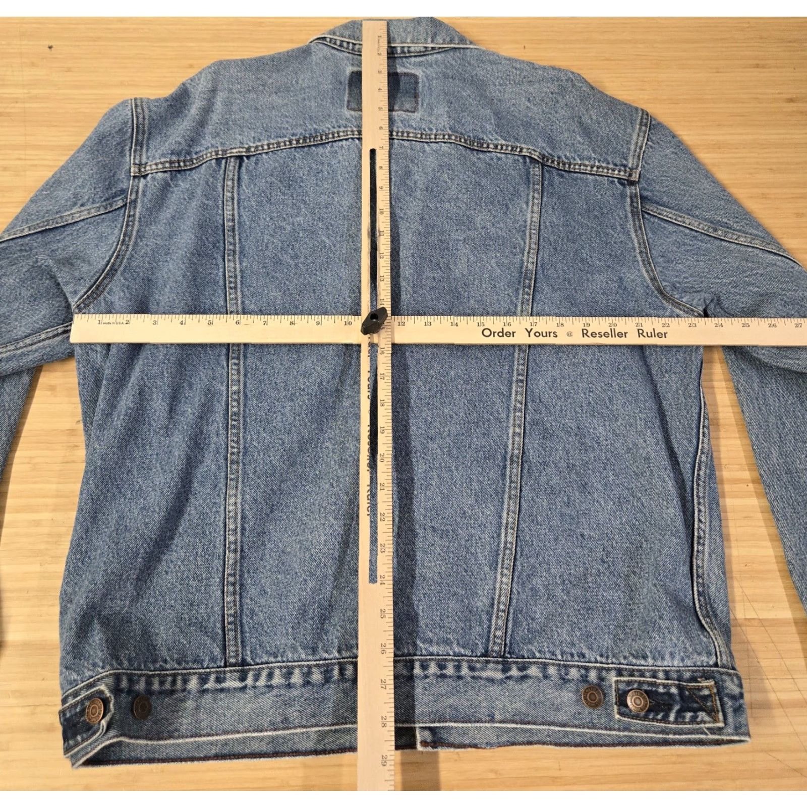 Vintage Levi Strauss Jacket Mens XL Blue Denim Trucker Coat Signature Classic Jean Size US 36 / EU 52 - 7 Thumbnail