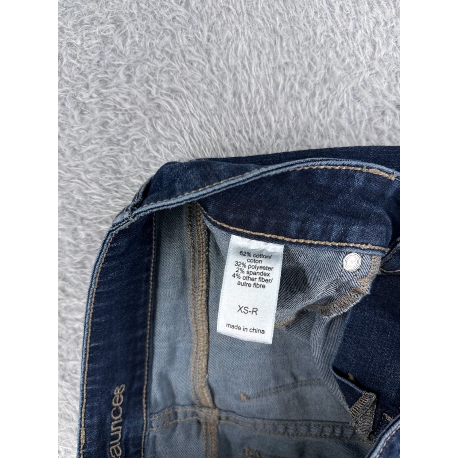 Vintage Maurices Women's Flared Jeans 24 Blue Denim Low Rise Cotton Blend 24x32 Size 42" / US 20 - 7 Thumbnail