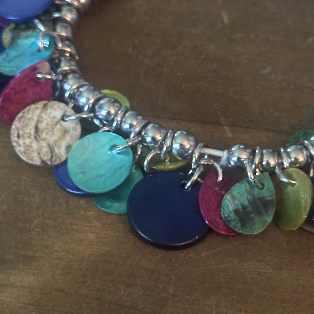 Other Lia Sophia Prismatic dyed shell charm stretch bracelet Size ONE SIZE - 4 Thumbnail