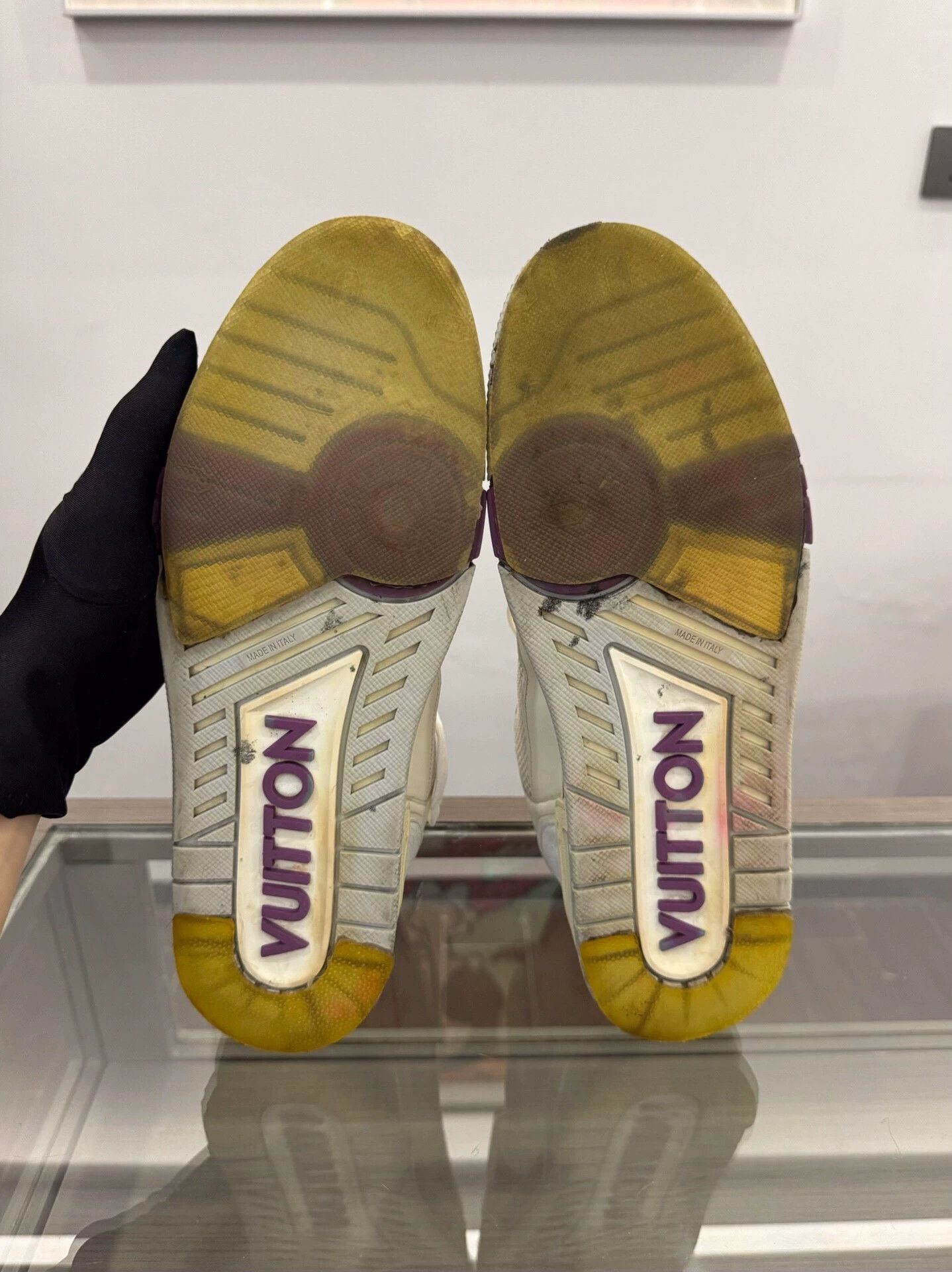 Louis Vuitton Louis Vuitton (LV) men's white and purple trainer sneakers Size US 11 / EU 44 - 2 Thumbnail