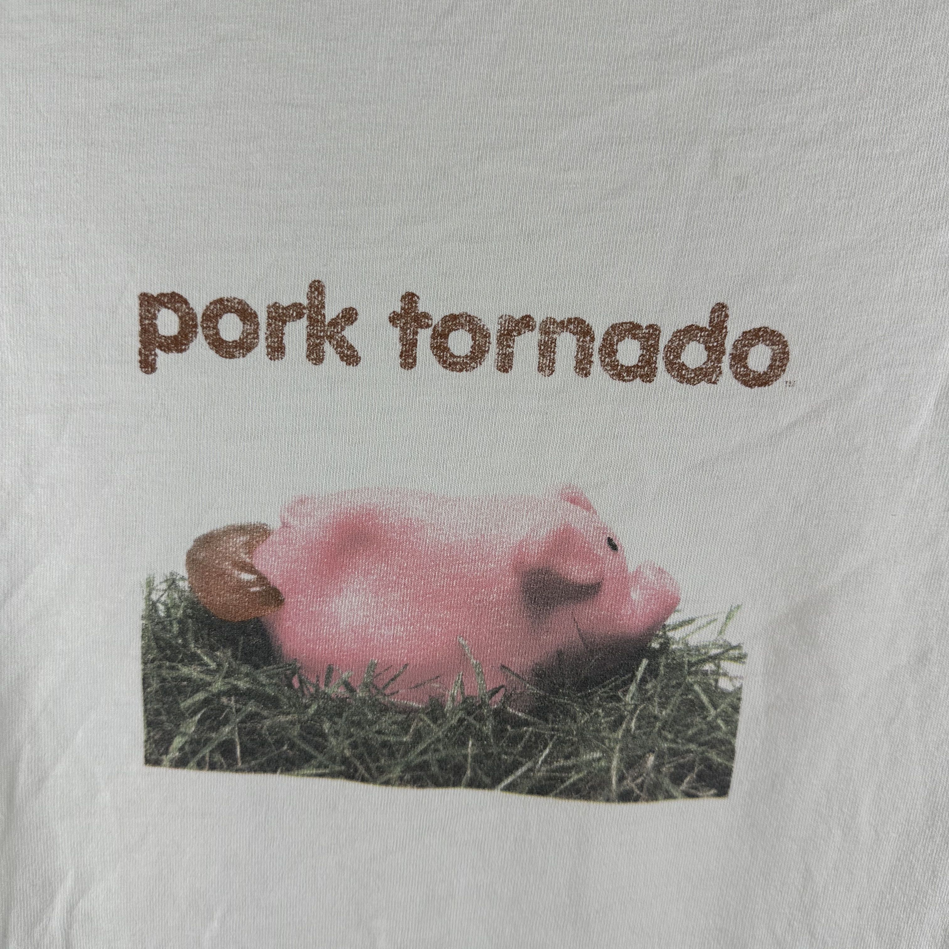 Vintage Vintage 2002 The Pork Tornadoes Pork Tour Band T-shirt Size US XL / EU 56 / 4 - 2 Thumbnail