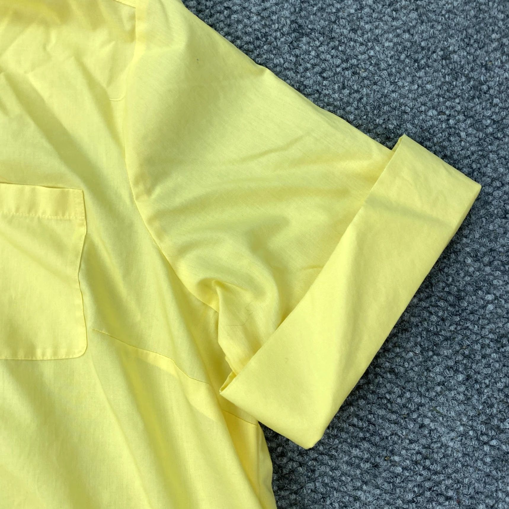 Vintage Appleseed's Foxcroft Shirt Womens 22W Yellow Wrinkle Free Short Sleeve Button Size 3XL / US 20-22 - 2 Thumbnail