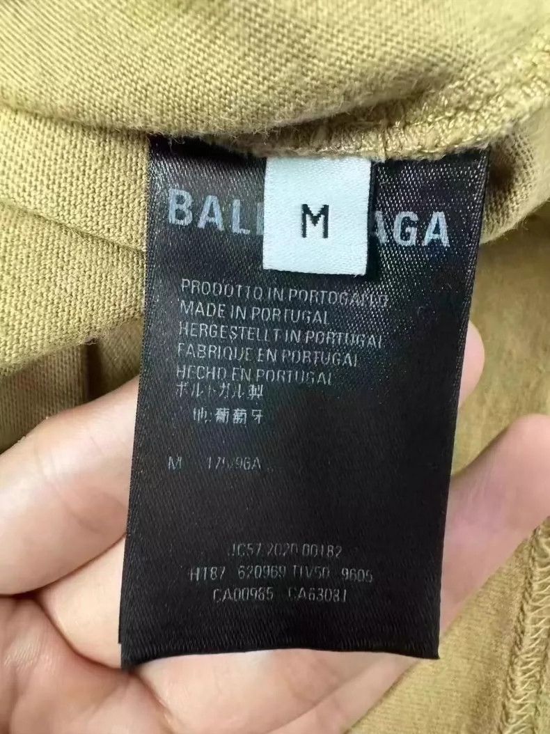 Balenciaga Balenciaga Mailbox Short Sleeve Size US M / EU 48-50 / 2 - 5 Thumbnail