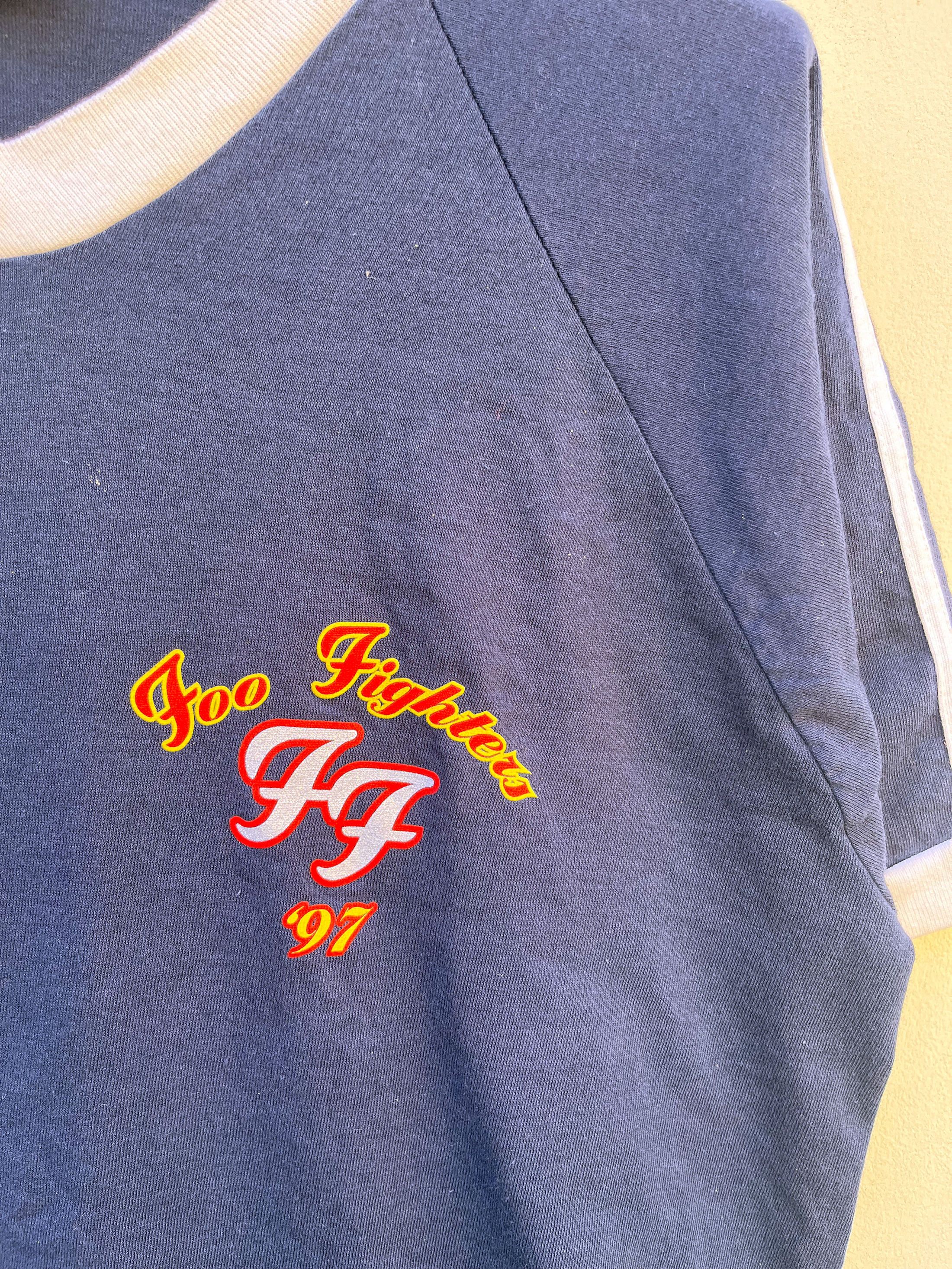 Band Tees Vintage Foo Fighters 97 American Rock Grunge Size US XL / EU 56 / 4 - 2 Thumbnail