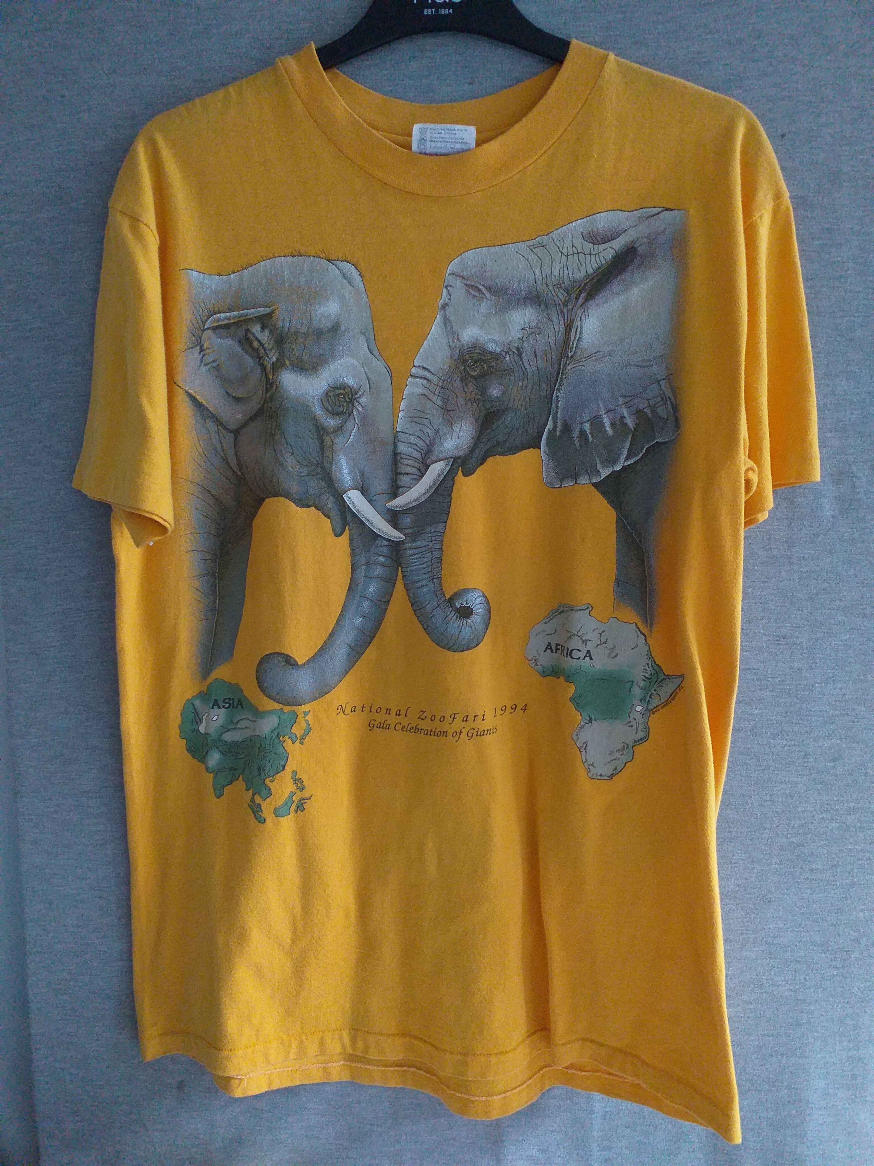 Anime Vintage Animal Rare 90s T Shirt Hanes L Size US L / EU 52-54 / 3 - 1 Thumbnail