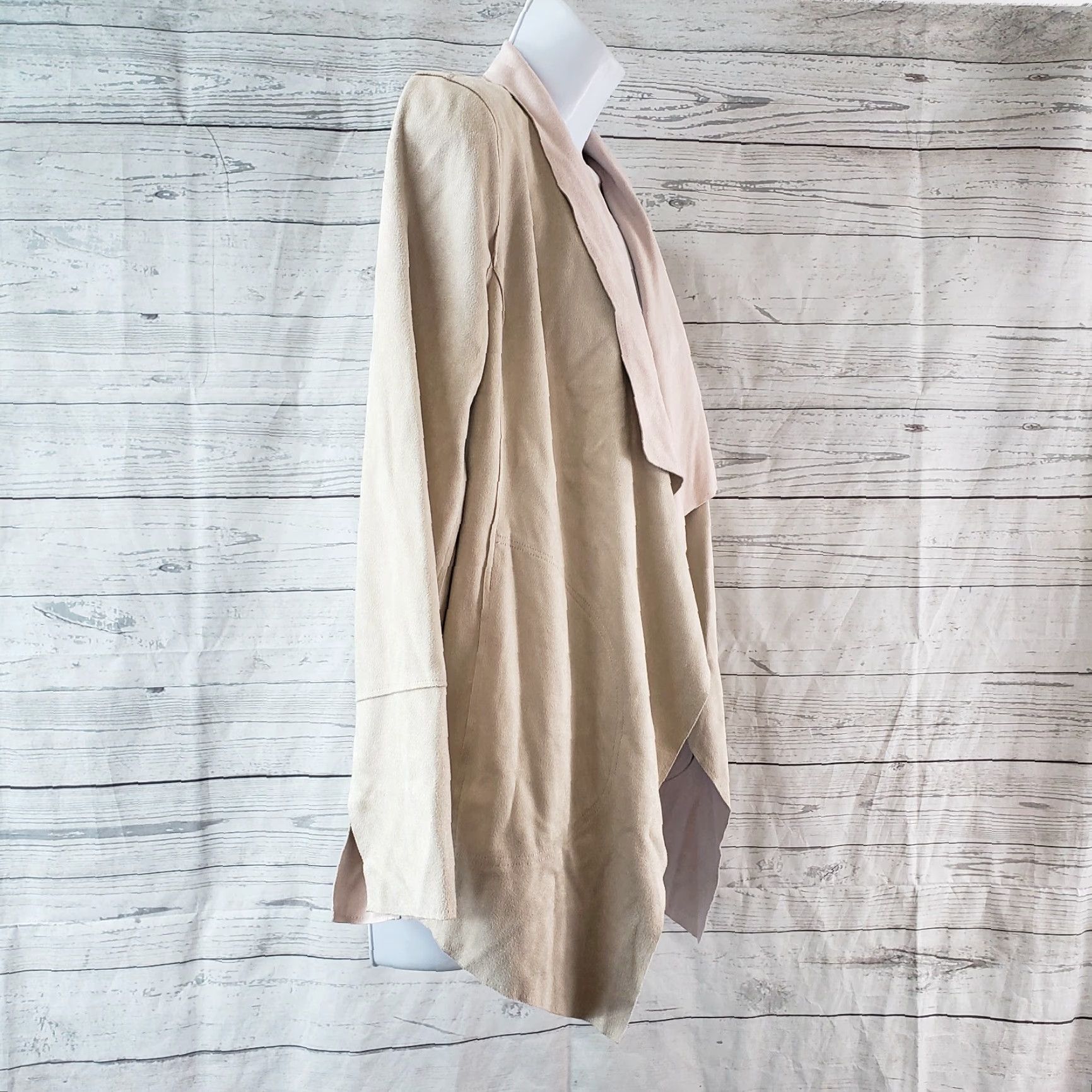 Vintage Chicos Travelers Womens Faux Suede Cardigan Sz 0/2 Beige Pink Long Sleeve Size XS / US 0-2 / IT 36-38 - 3 Thumbnail