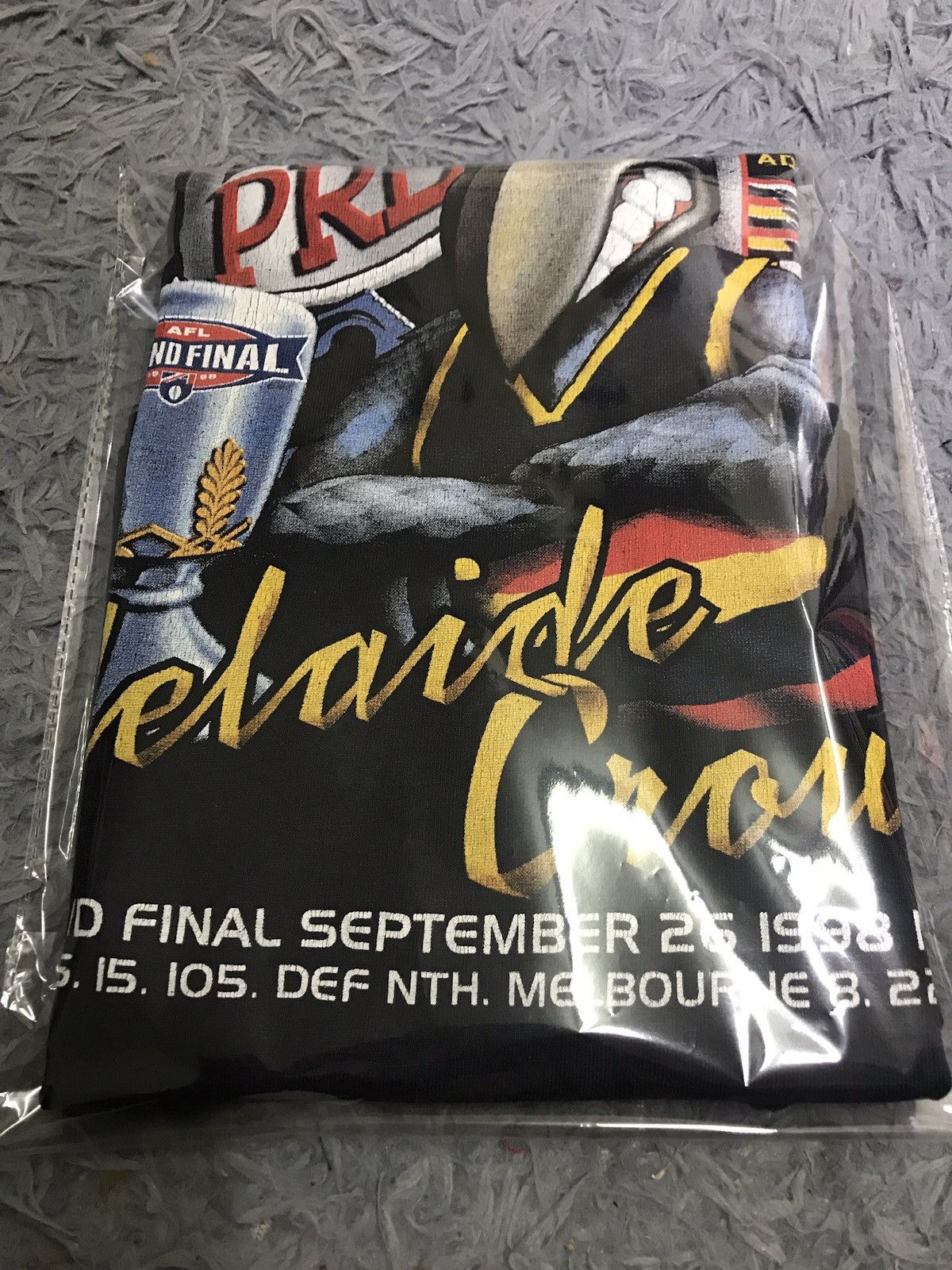 Other × Vintage Vintage 1998 Adelaide Crows AFL Back to back premier Size US L / EU 52-54 / 3 - 7 Thumbnail