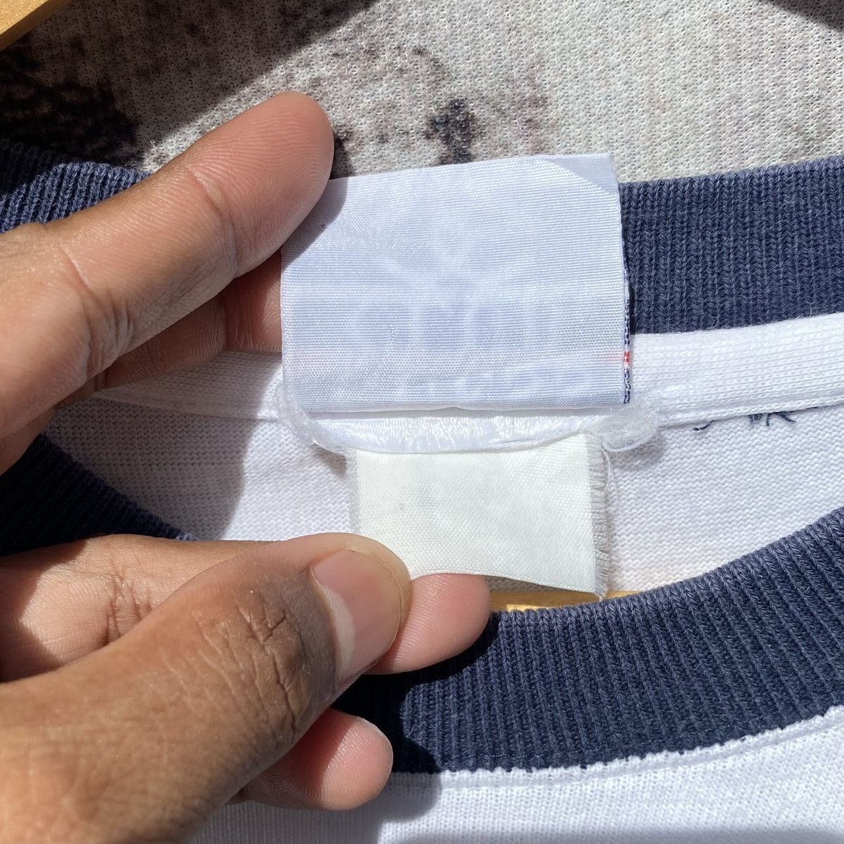 Guess × Vintage Vintage Guess Club Shirt Embroidery Spellout Guess Club Size US L / EU 52-54 / 3 - 14 Thumbnail