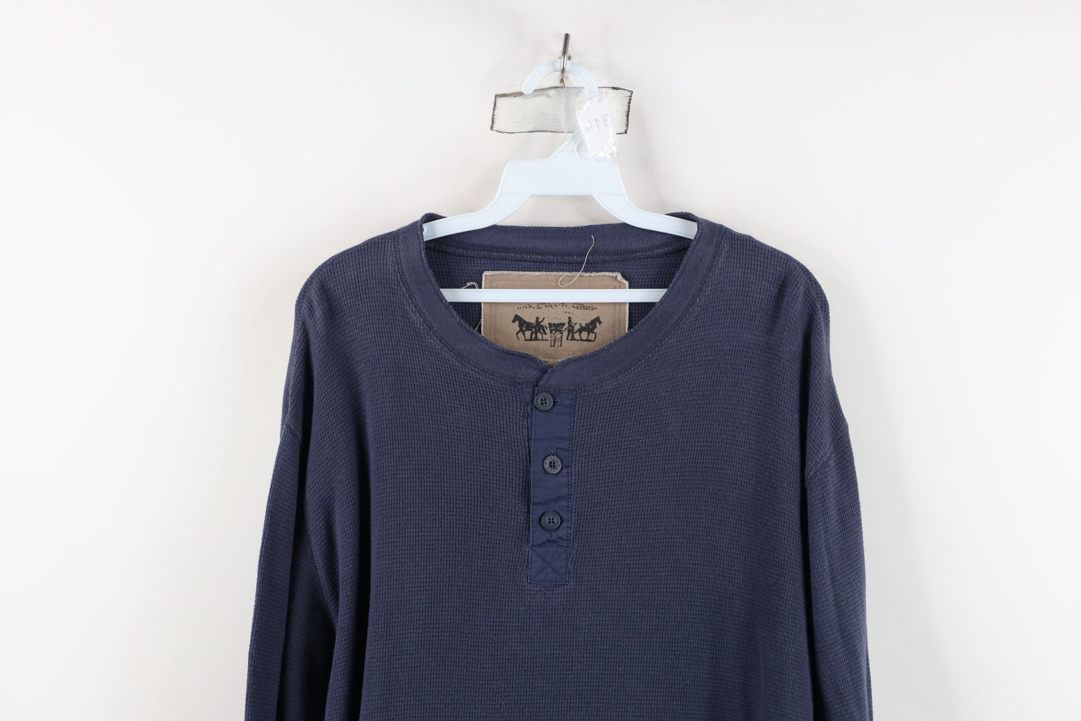 Levi's Vintage Levis Waffle Knit Long Sleeve Henley T-Shirt Size US L / EU 52-54 / 3 - 2 Thumbnail