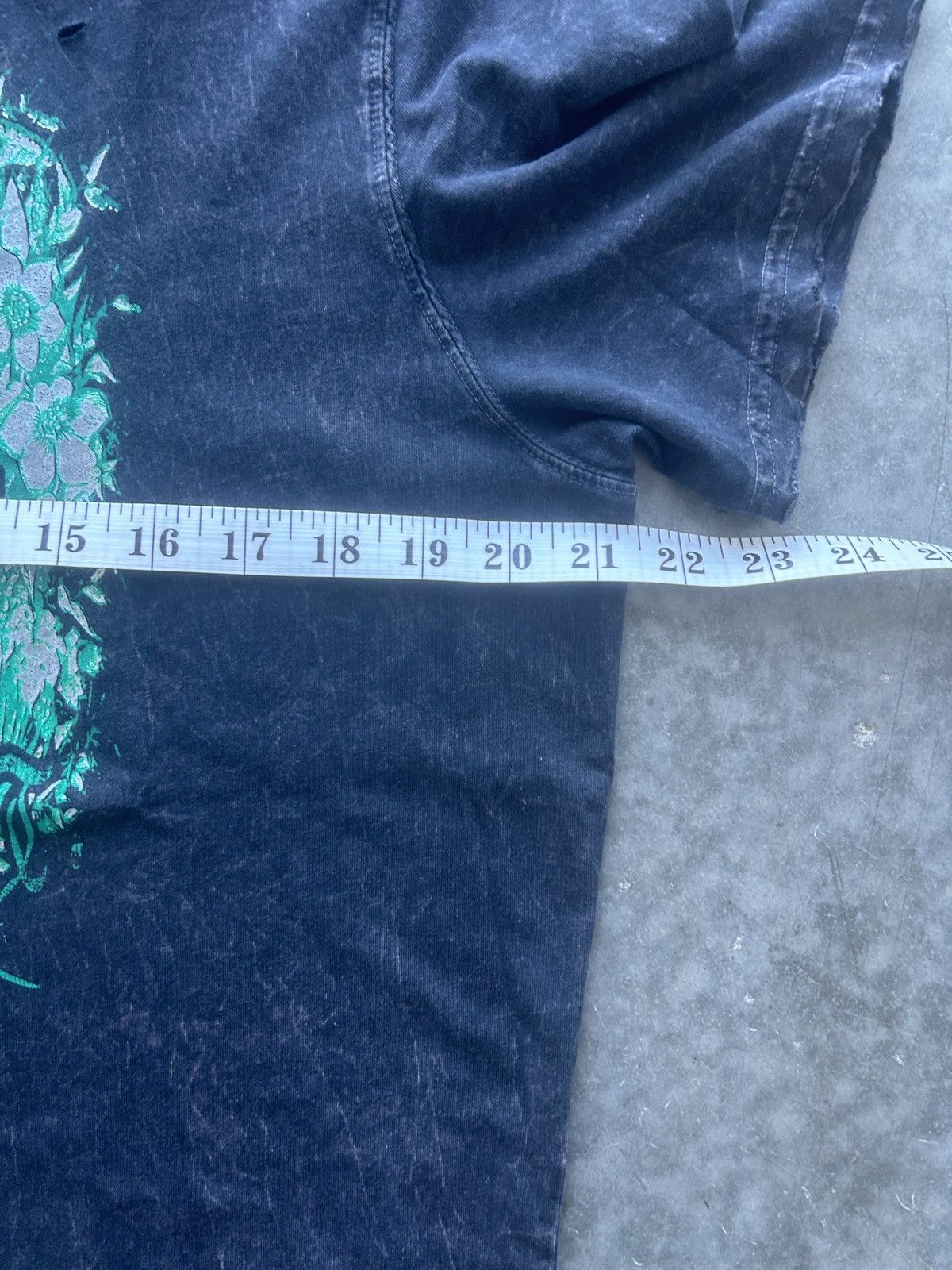 Vintage Cyber Y2K Express Graphic Tee Skeleton Size US L / EU 52-54 / 3 - 7 Thumbnail