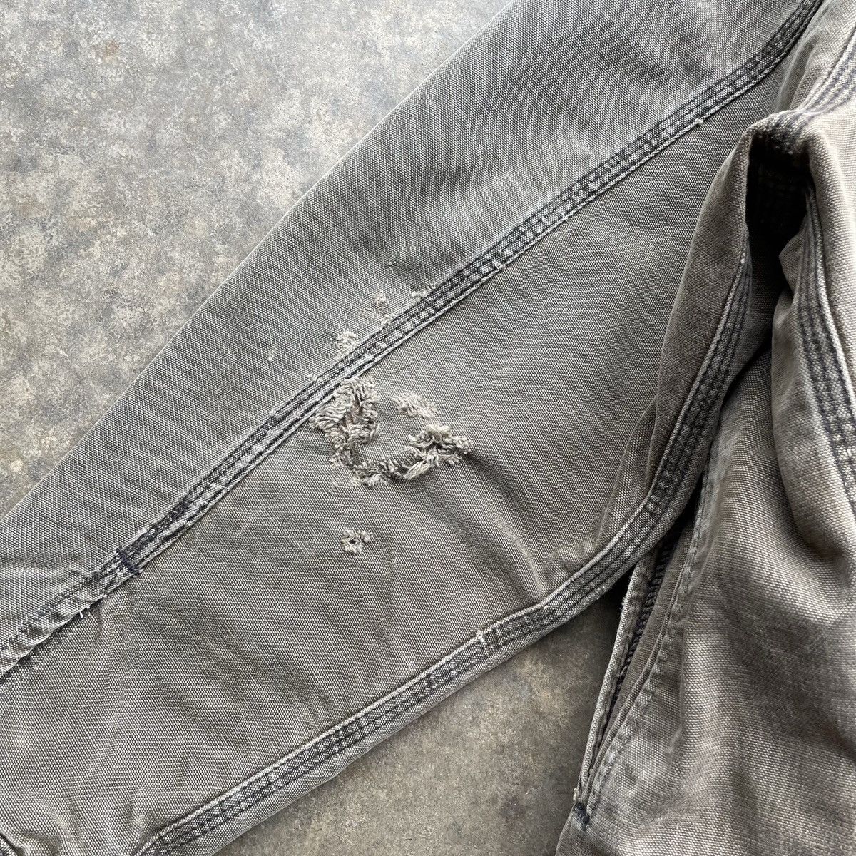 Carhartt × Vintage Vintage Carhartt Trucker Jacket Blanket Lined Faded Detroit Size US L / EU 52-54 / 3 - 10 Thumbnail