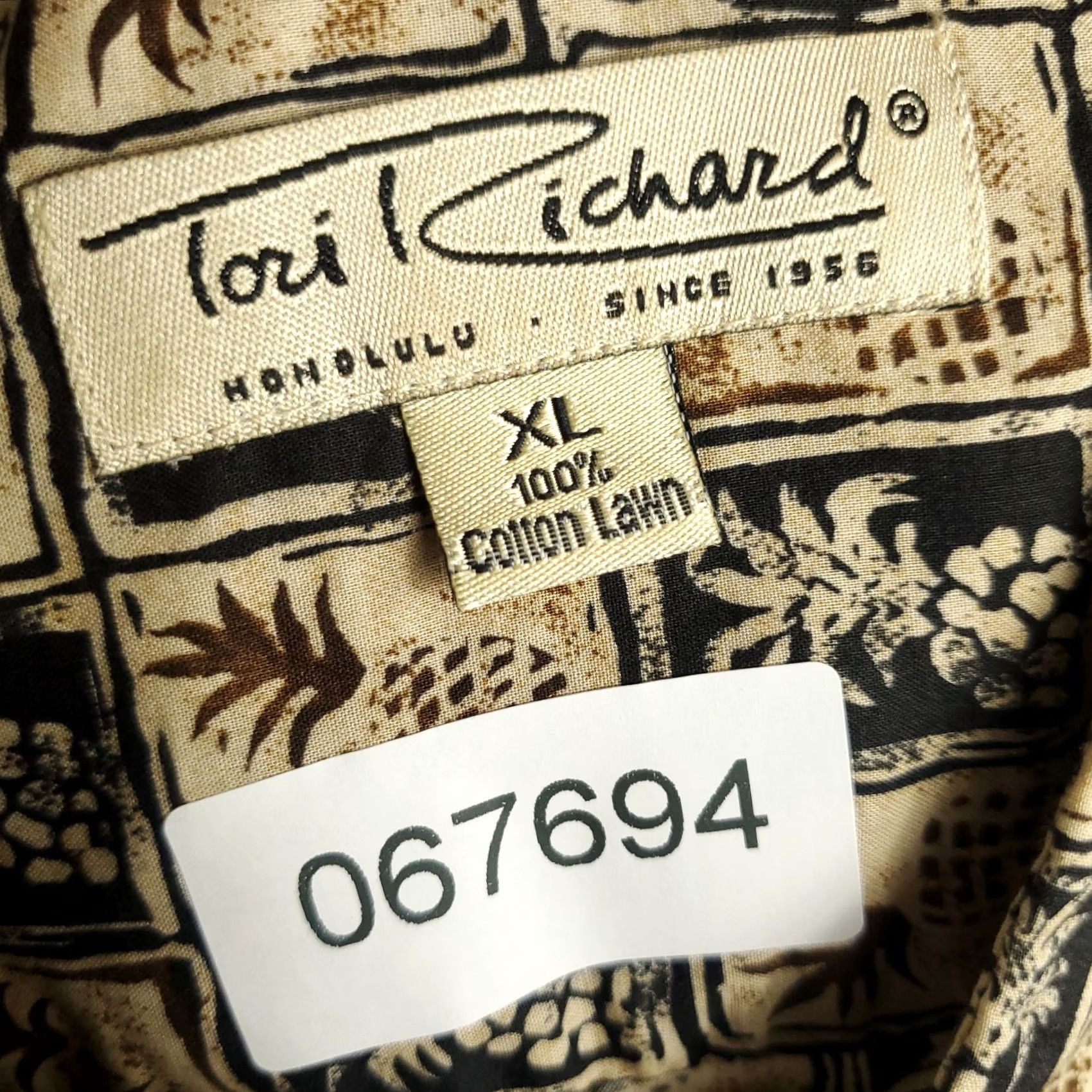Tori Richard Tori Richard Shirt Mens XL Beige Geometric Casual Button-Up Short Sleeve Size US XL / EU 56 / 4 - 6 Thumbnail