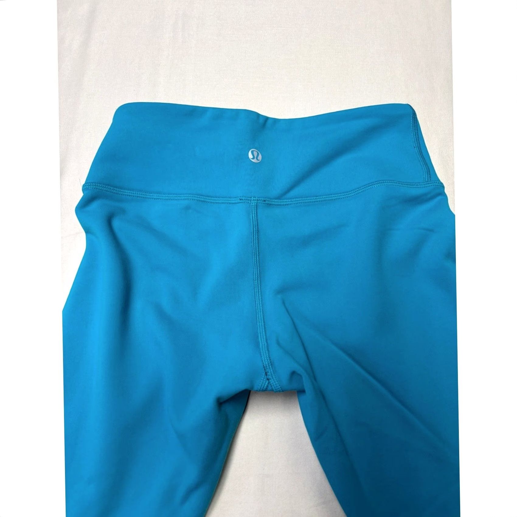 Lululemon Lululemon Wunder Under Crop Leggings Teal Blue Size 4 W24 L21 Yoga Pants Women Size 27" / US 4 / IT 40 - 6 Thumbnail