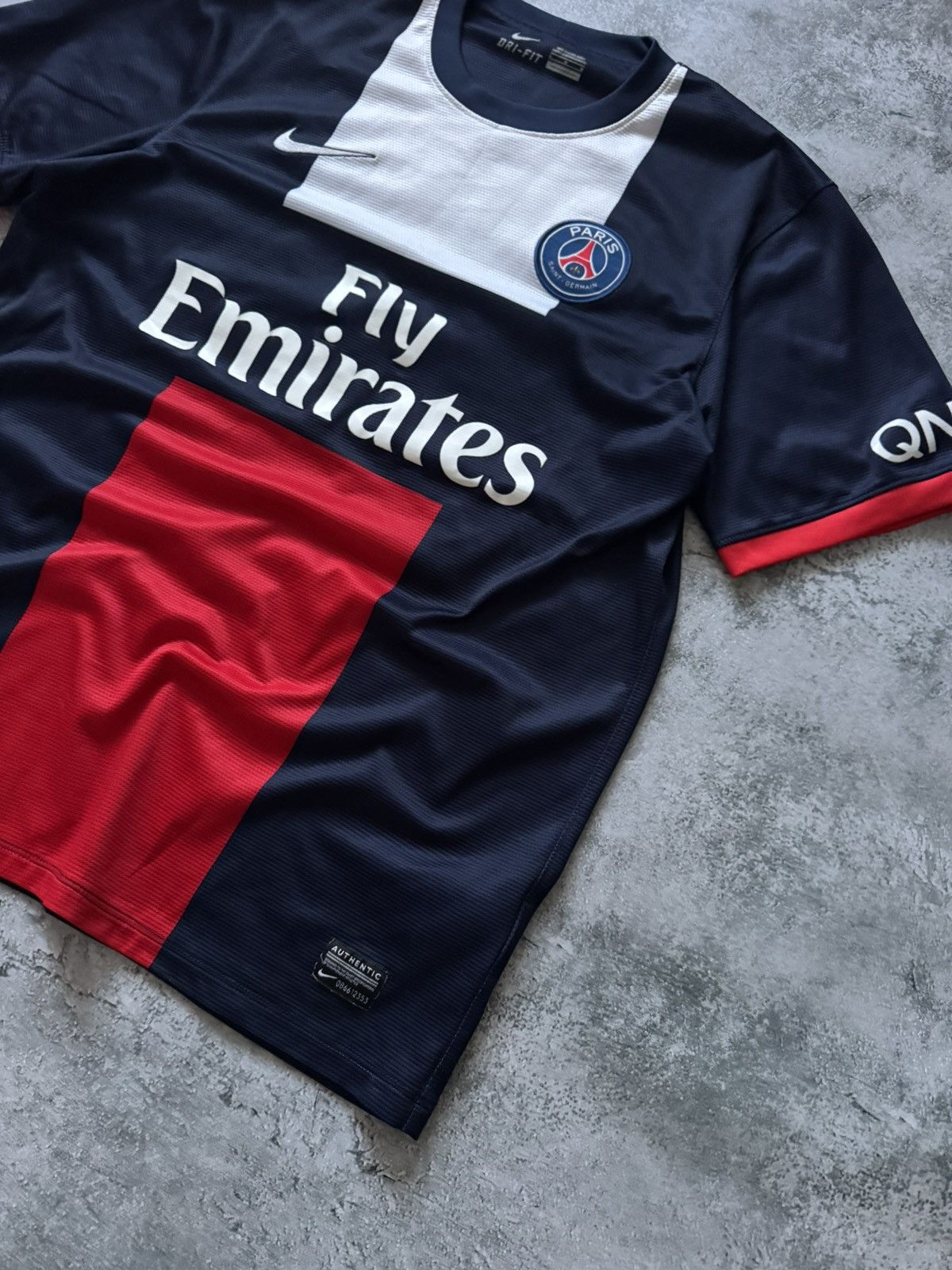 Nike NIKE PARIS SAINT GERMAIN2014/15 SOCCER JERSEY #10IBRAHIMOVIC Size US L / EU 52-54 / 3 - 2 Thumbnail