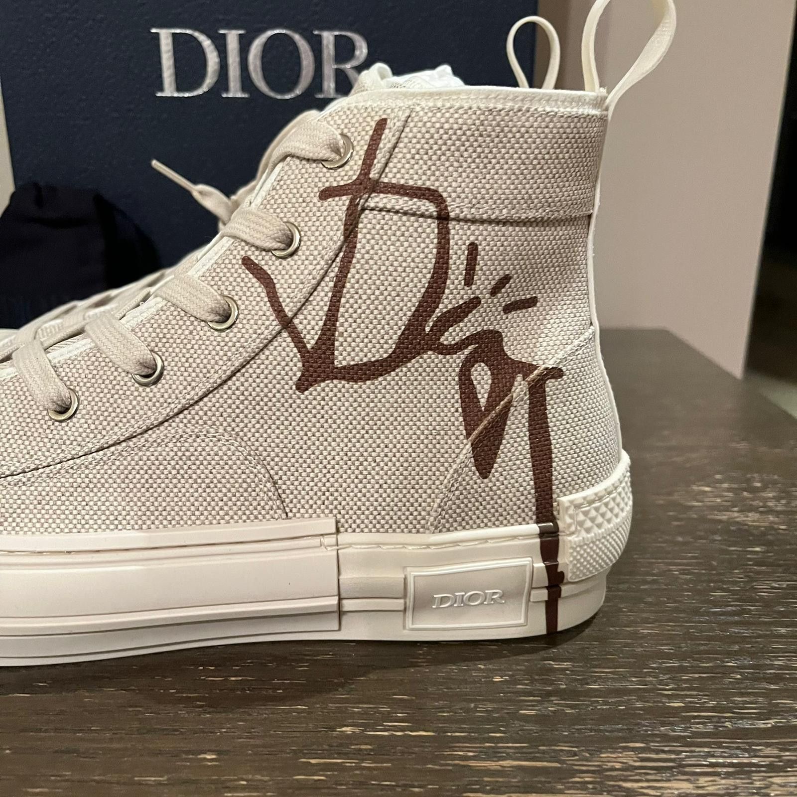 Dior × Travis Scott o1rshd1 Cactus Jack B23 High Top Logo Sneakers in Off White Size US 9 / EU 42 - 7 Thumbnail