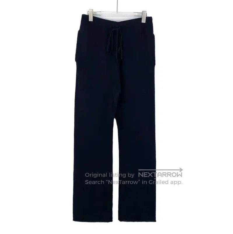 Maison Margiela Maison Margiela Casual Pants in Deep Blue Wool . Size 23" - 1 Thumbnail