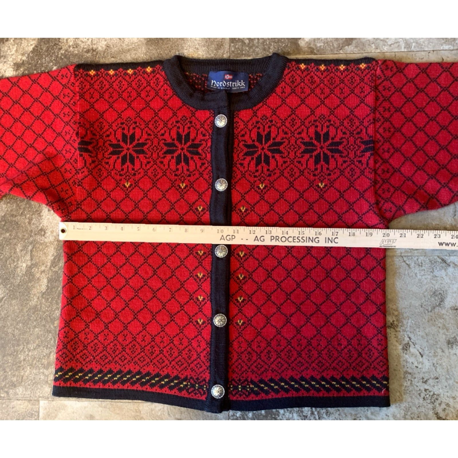 Vintage Nordstrikk Cardigan Sweater Women M Red Virgin Wool Button Wool Round Neck Long Sleeve, Casual Holiday Christmas Size M / US 6-8 / IT 42-44 - 5 Thumbnail